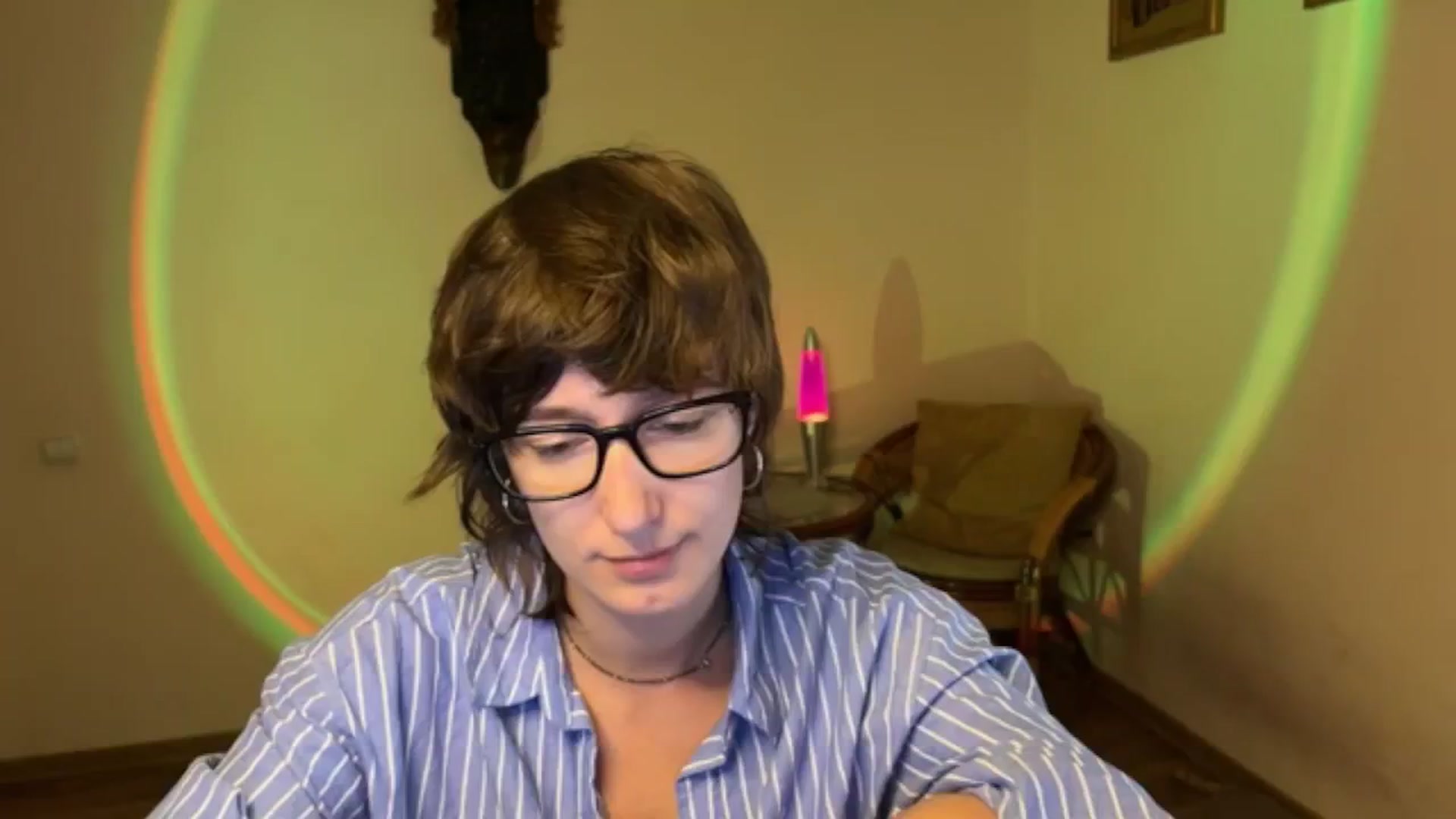 Gallery image thumbnail from LoooneyTunes's myfreecams stream on, 09/17/2025, 12:55 image 13 of 20