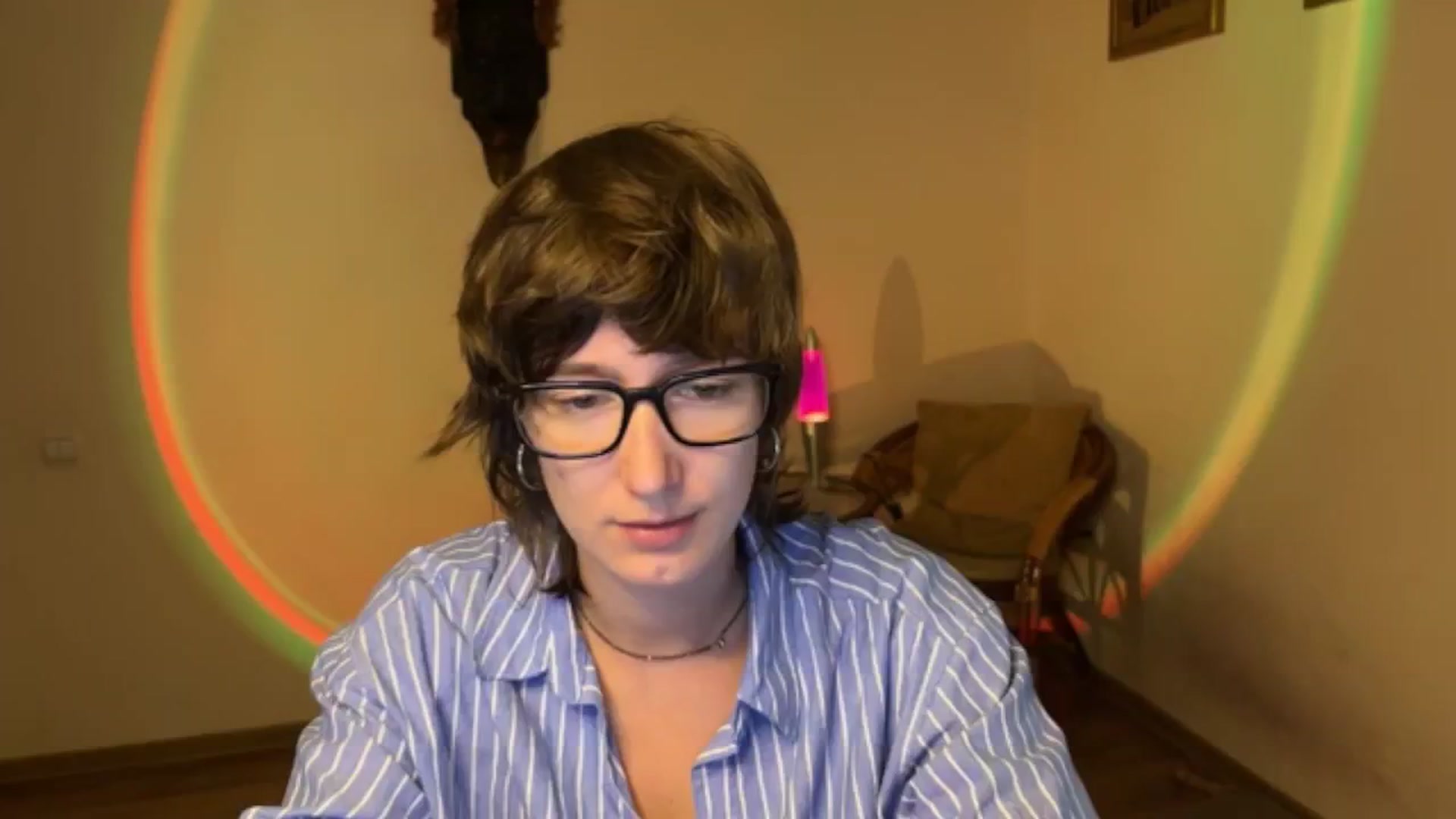 Gallery image thumbnail from LoooneyTunes's myfreecams stream on, 09/17/2025, 12:55 image 18 of 20
