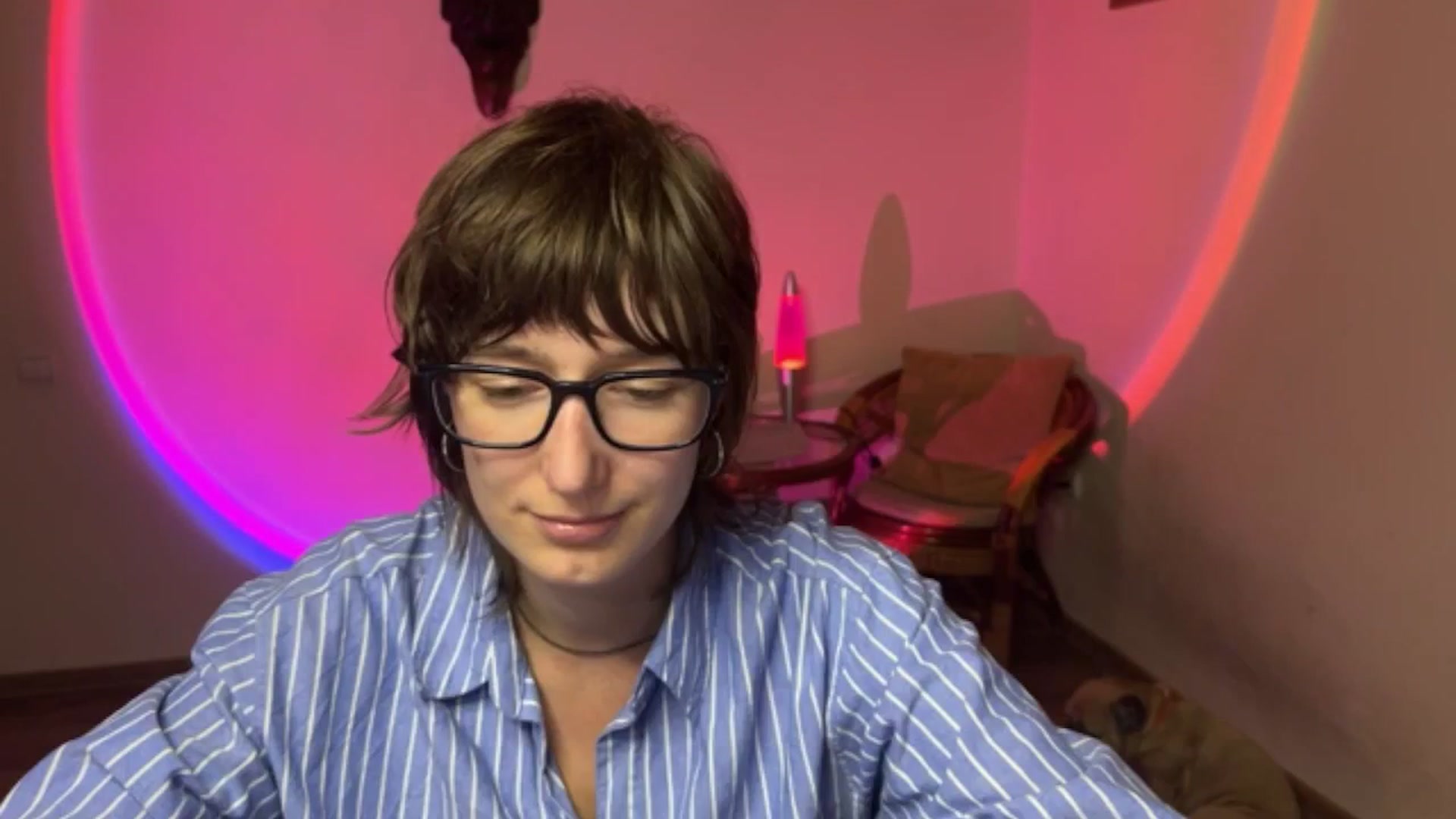 Gallery image thumbnail from LoooneyTunes's myfreecams stream on, 09/17/2025, 17:28 image 12 of 20