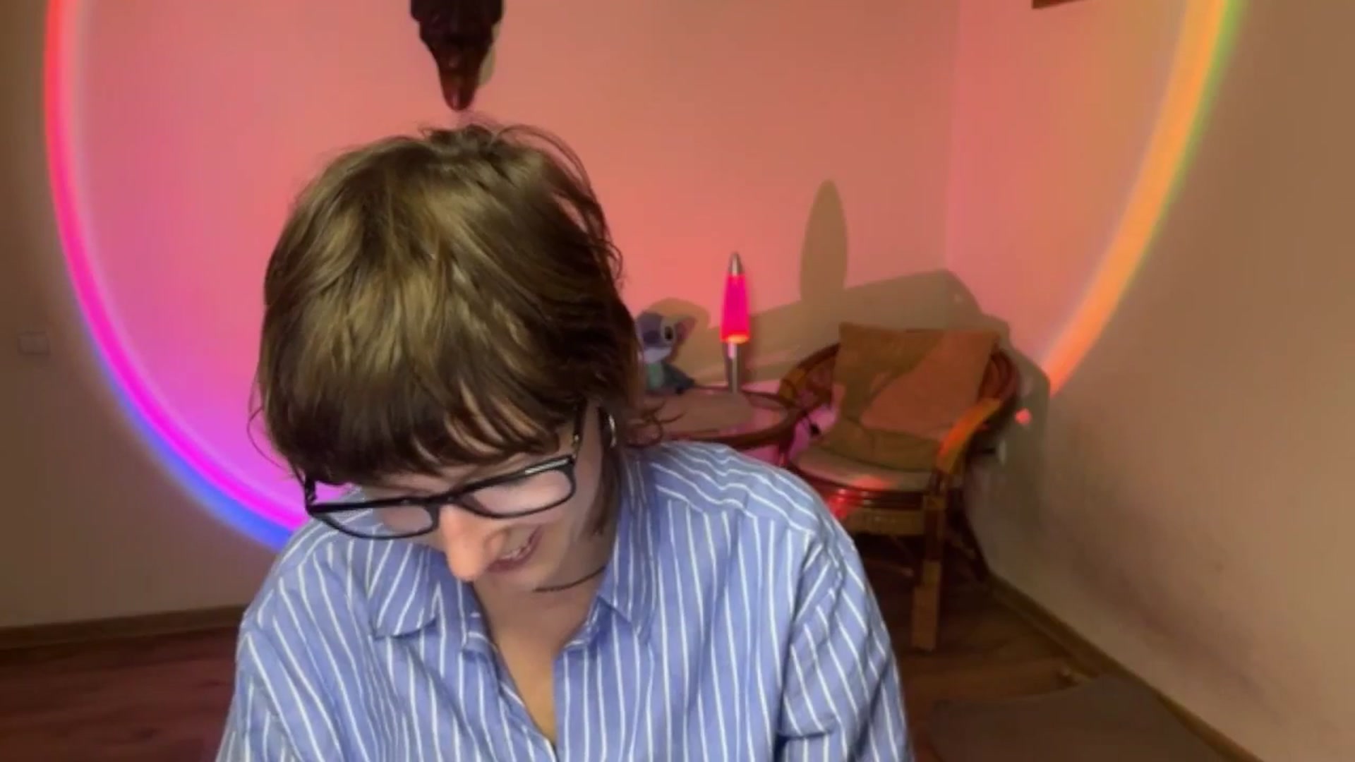 Gallery image thumbnail from LoooneyTunes's myfreecams stream on, 09/17/2025, 17:28 image 10 of 20