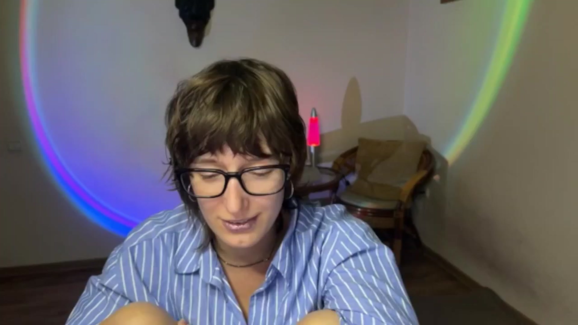 Gallery image thumbnail from LoooneyTunes's myfreecams stream on, 09/17/2025, 18:43 image 16 of 20