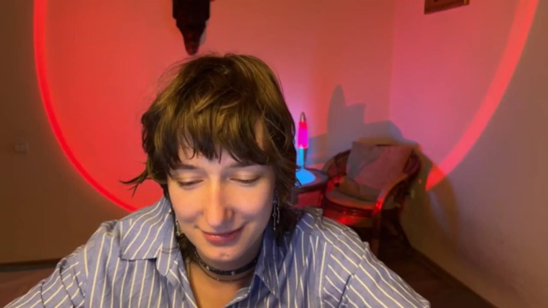Gallery image thumbnail from LoooneyTunes's myfreecams stream on, 09/23/2025, 24:14 image 16 of 20