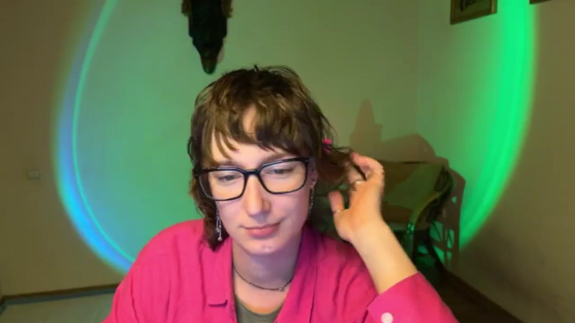 Gallery image thumbnail from LoooneyTunes's myfreecams stream on, 09/24/2025, 24:05 image 18 of 20