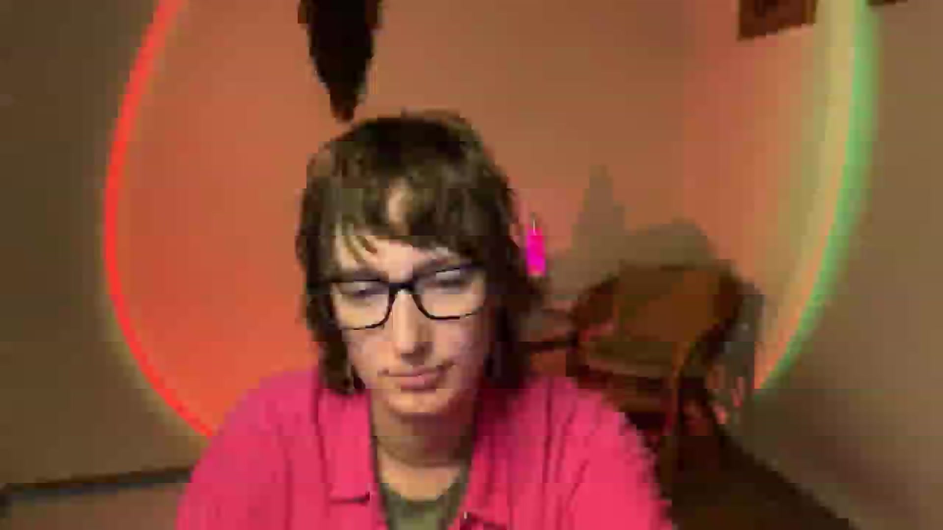 Gallery image thumbnail from LoooneyTunes's myfreecams stream on, 09/24/2025, 24:05 image 14 of 20