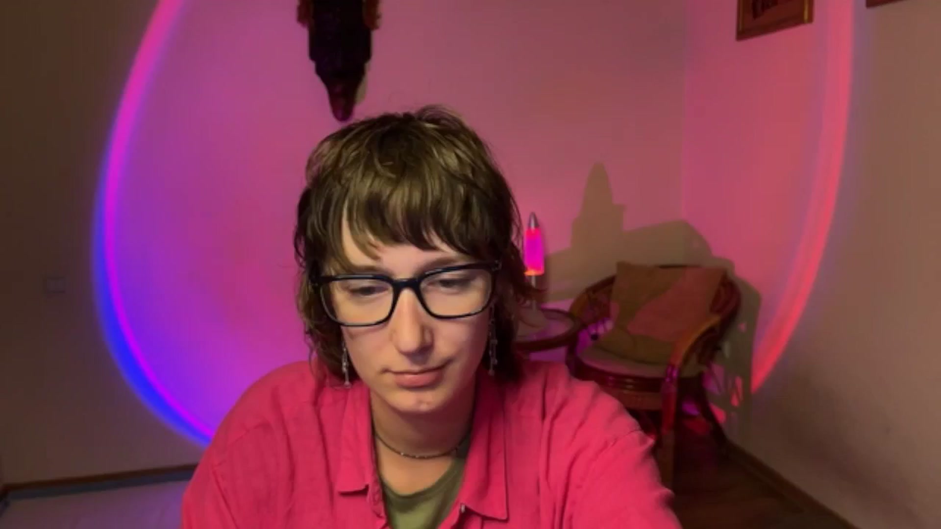 Gallery image thumbnail from LoooneyTunes's myfreecams stream on, 09/24/2025, 24:05 image 1 of 20