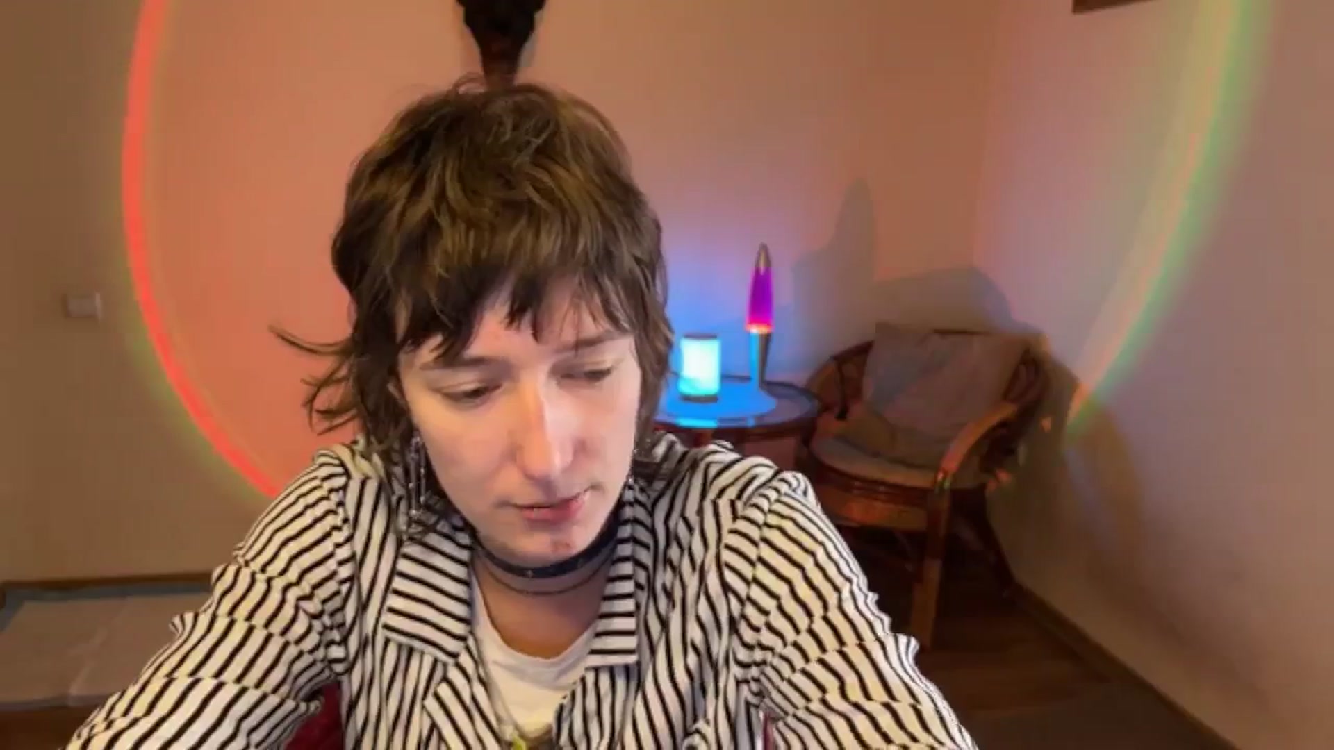 Gallery image thumbnail from LoooneyTunes's myfreecams stream on, 09/25/2025, 12:54 image 16 of 20