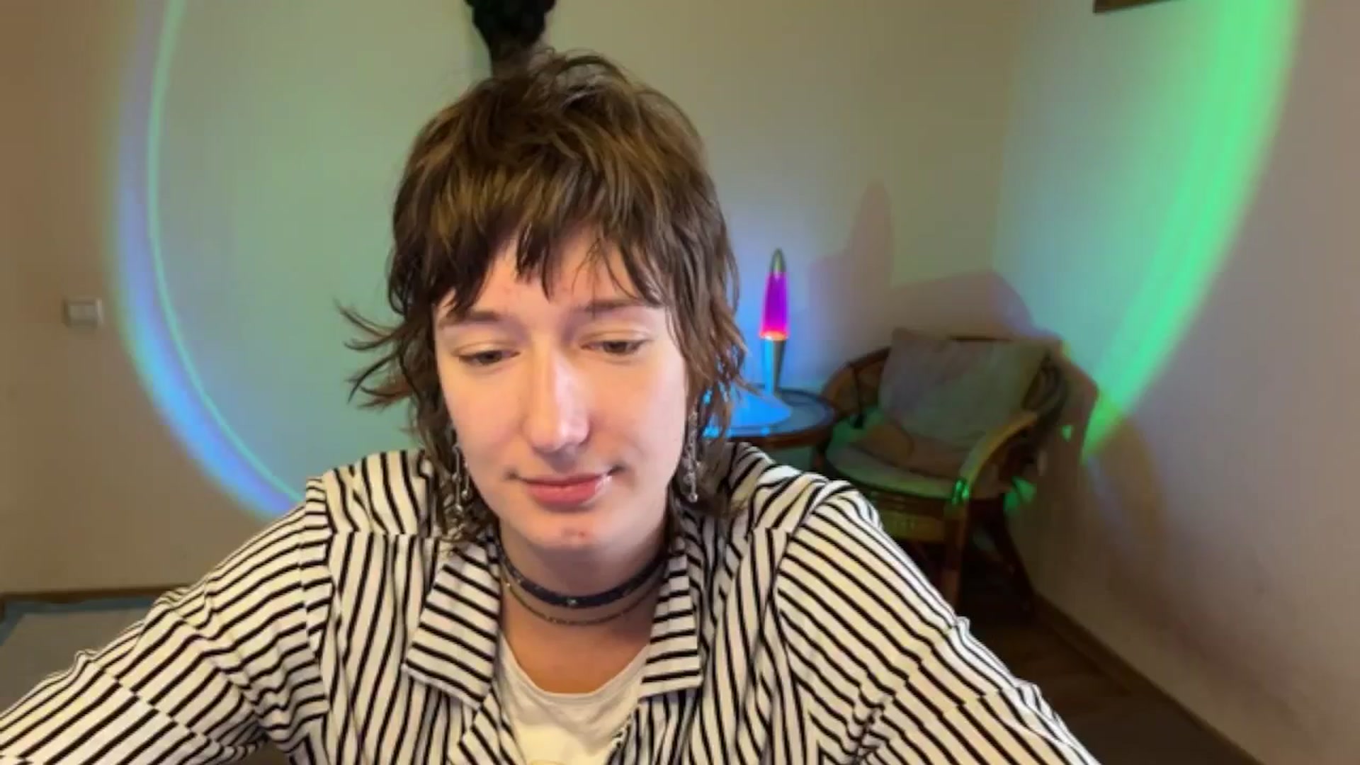 Gallery image thumbnail from LoooneyTunes's myfreecams stream on, 09/25/2025, 12:54 image 15 of 20