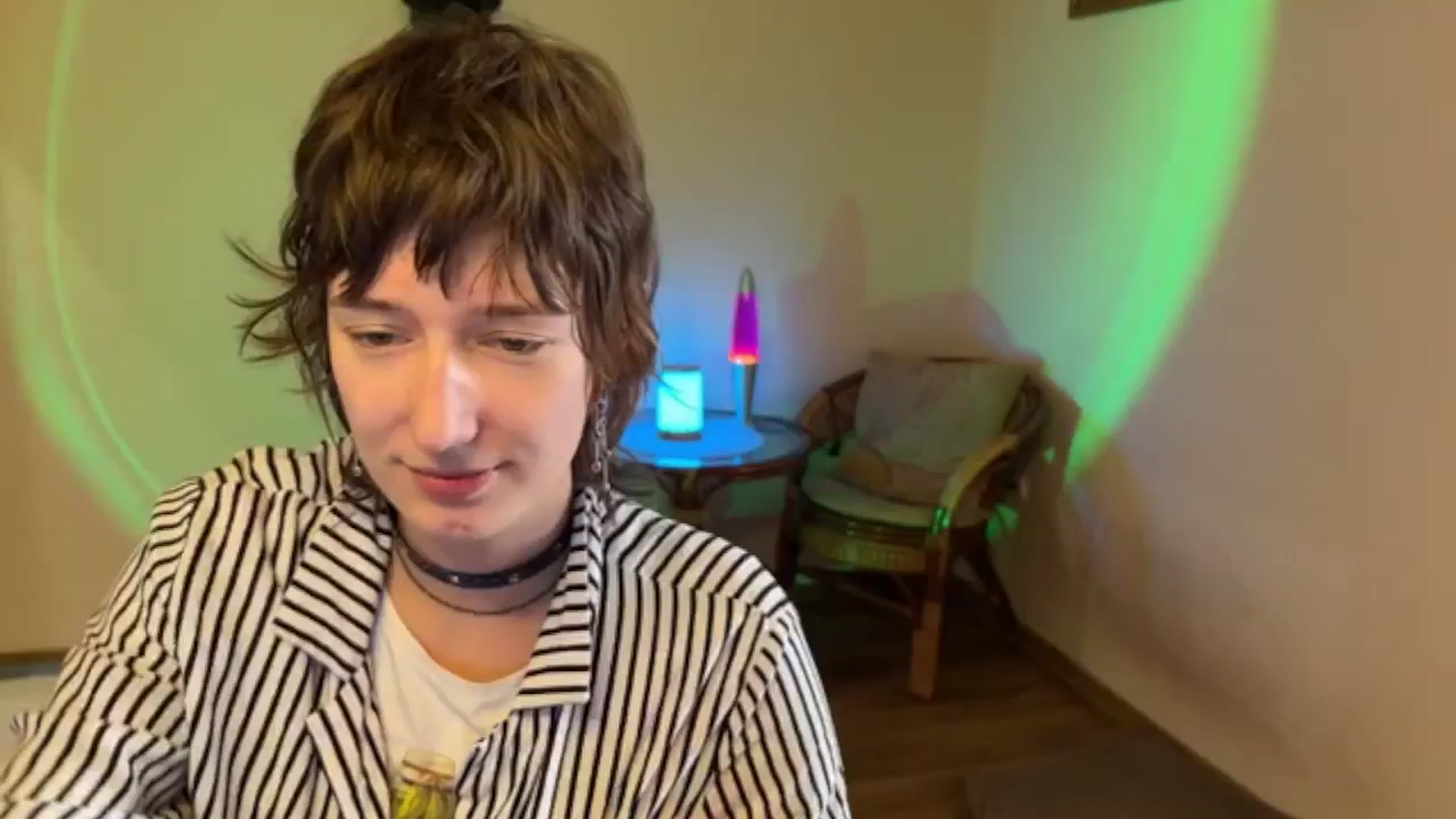 Gallery image thumbnail from LoooneyTunes's myfreecams stream on, 09/25/2025, 13:21 image 5 of 20