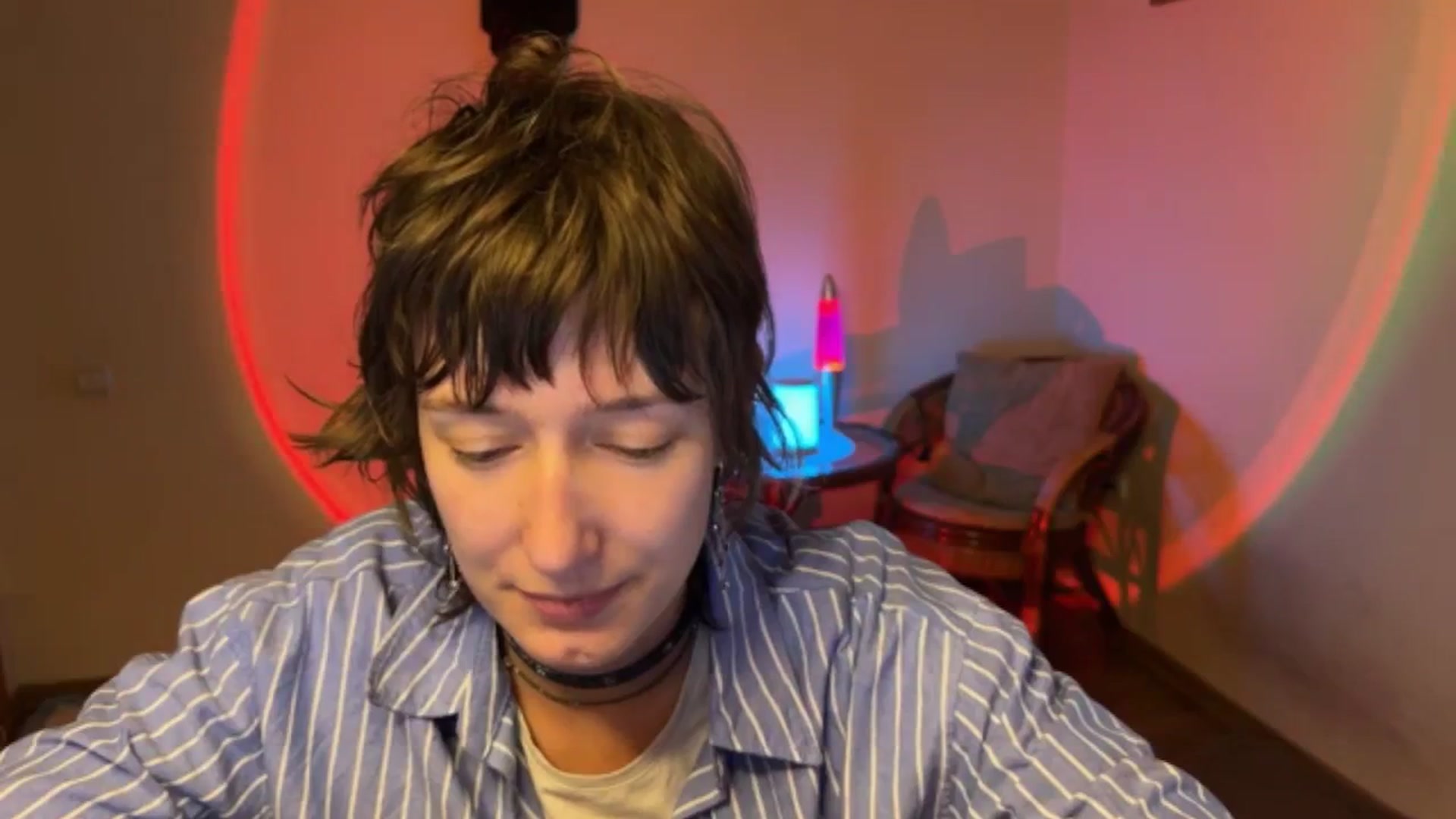Gallery image thumbnail from LoooneyTunes's myfreecams stream on, 09/25/2025, 15:03 image 13 of 20