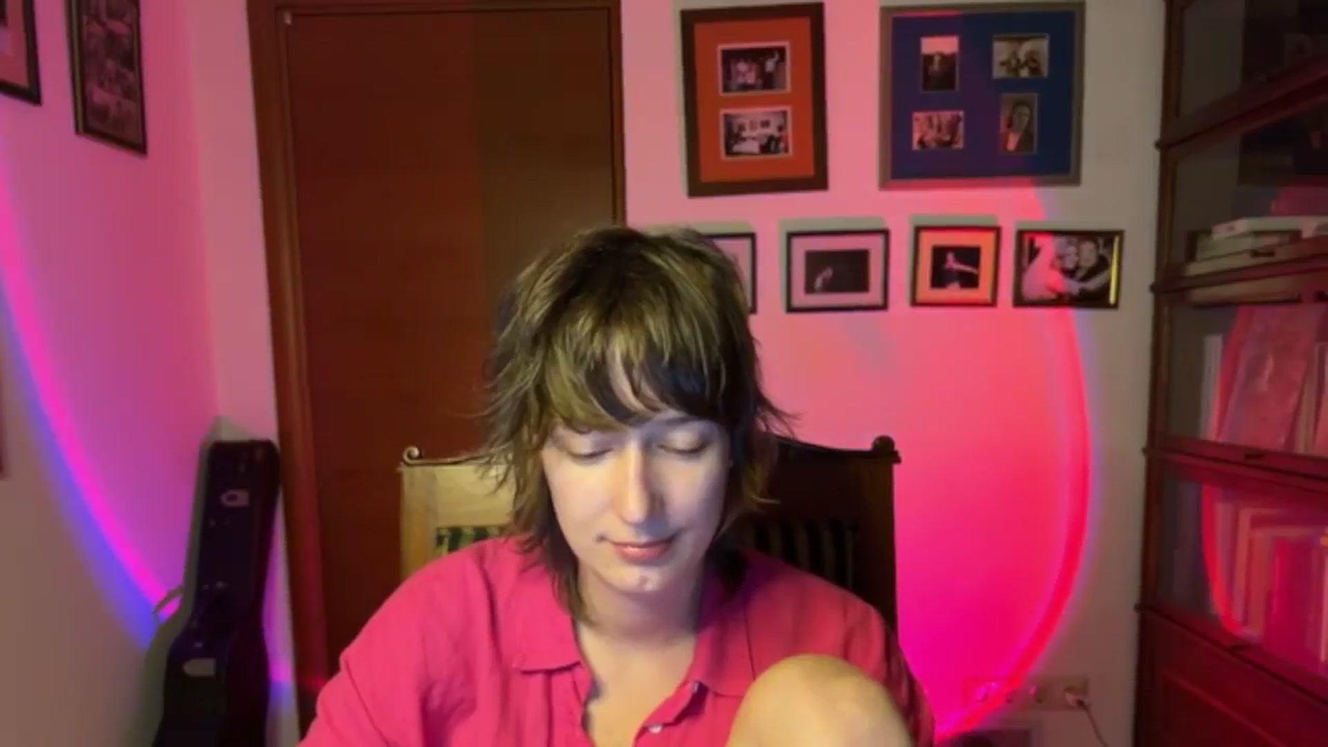 Gallery image thumbnail from LoooneyTunes's myfreecams stream on, 11/09/2025, 24:27 image 16 of 20