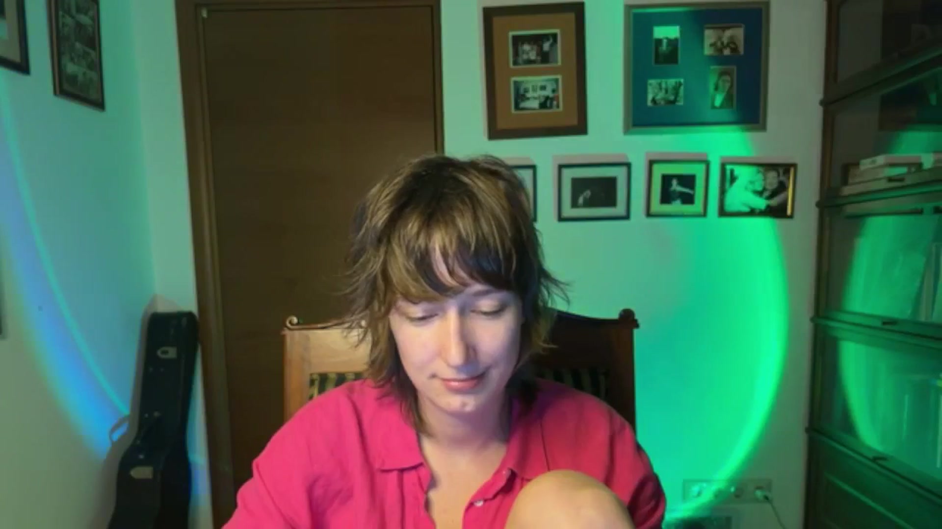 Gallery image thumbnail from LoooneyTunes's myfreecams stream on, 11/09/2025, 24:27 image 12 of 20