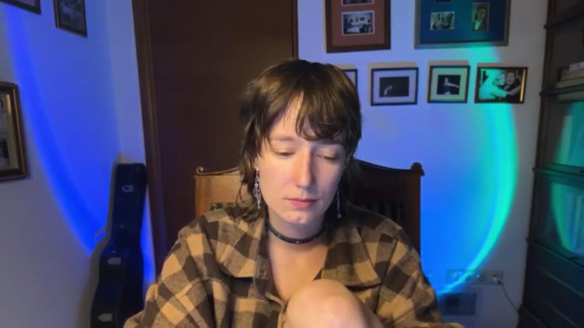 Gallery image thumbnail from LoooneyTunes's myfreecams stream on, 11/10/2025, 02:24 image 4 of 20