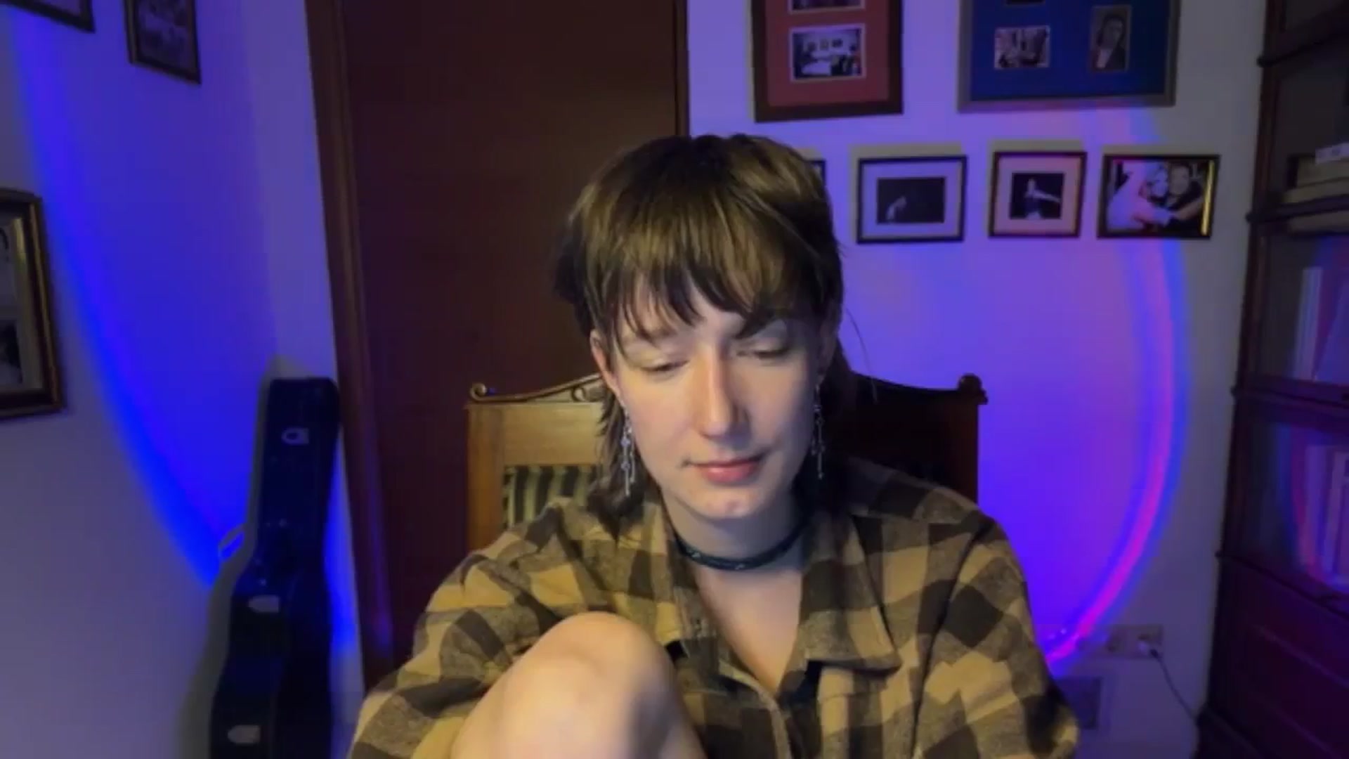 Gallery image thumbnail from LoooneyTunes's myfreecams stream on, 11/10/2025, 02:24 image 20 of 20