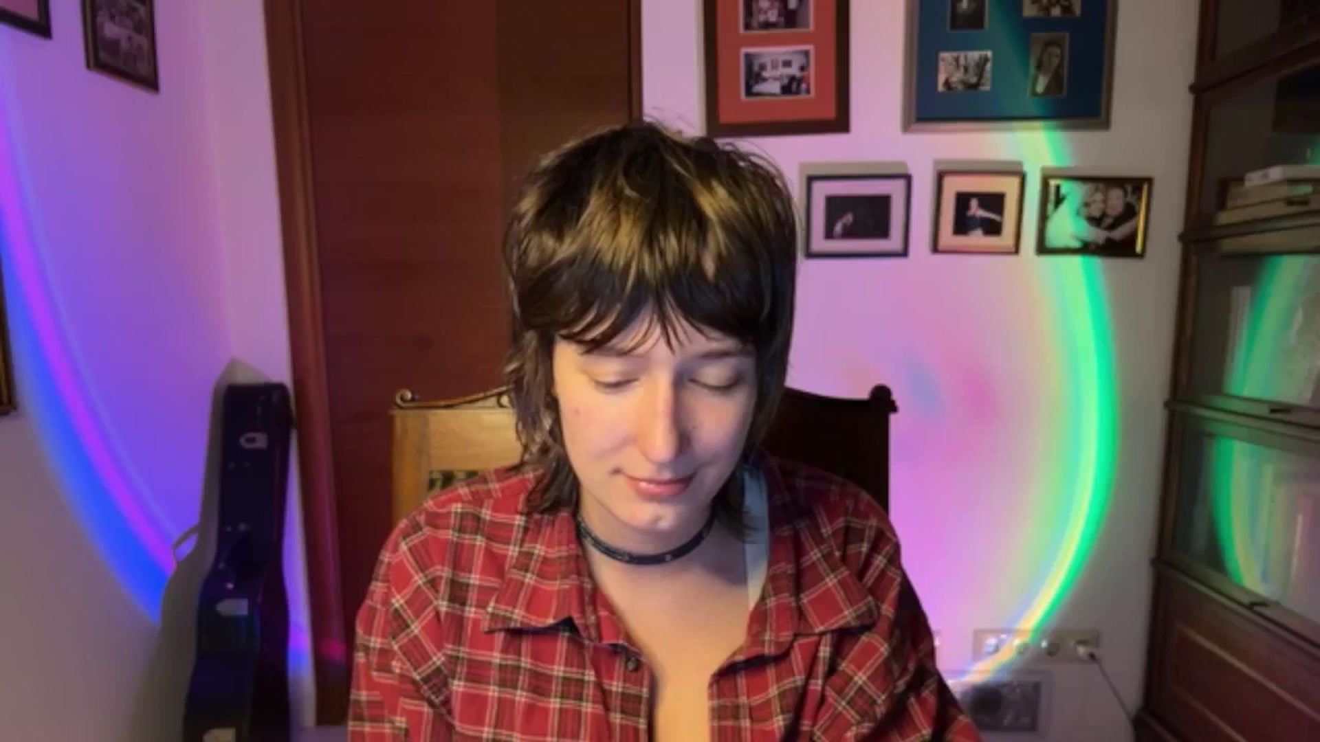Gallery image thumbnail from LoooneyTunes's myfreecams stream on, 11/16/2025, 23:46 image 19 of 20
