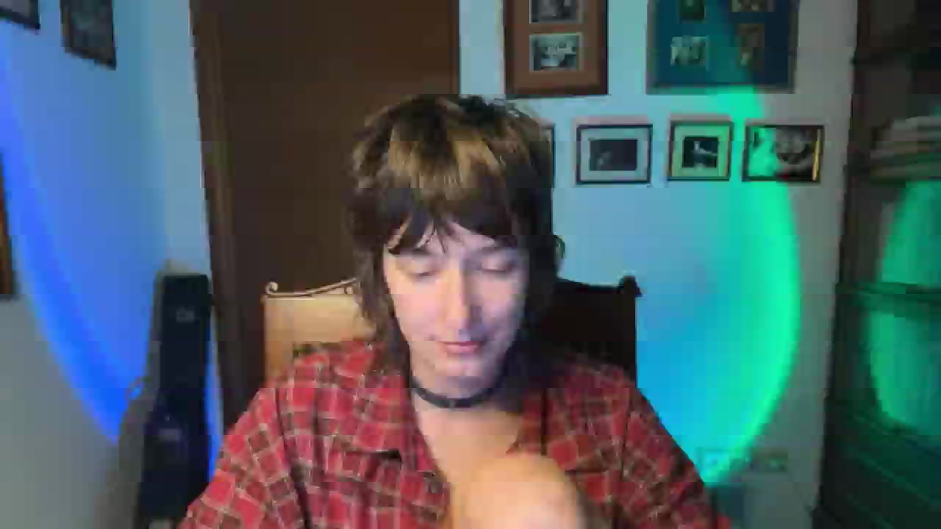 Gallery image thumbnail from LoooneyTunes's myfreecams stream on, 11/17/2025, 24:52 image 5 of 20