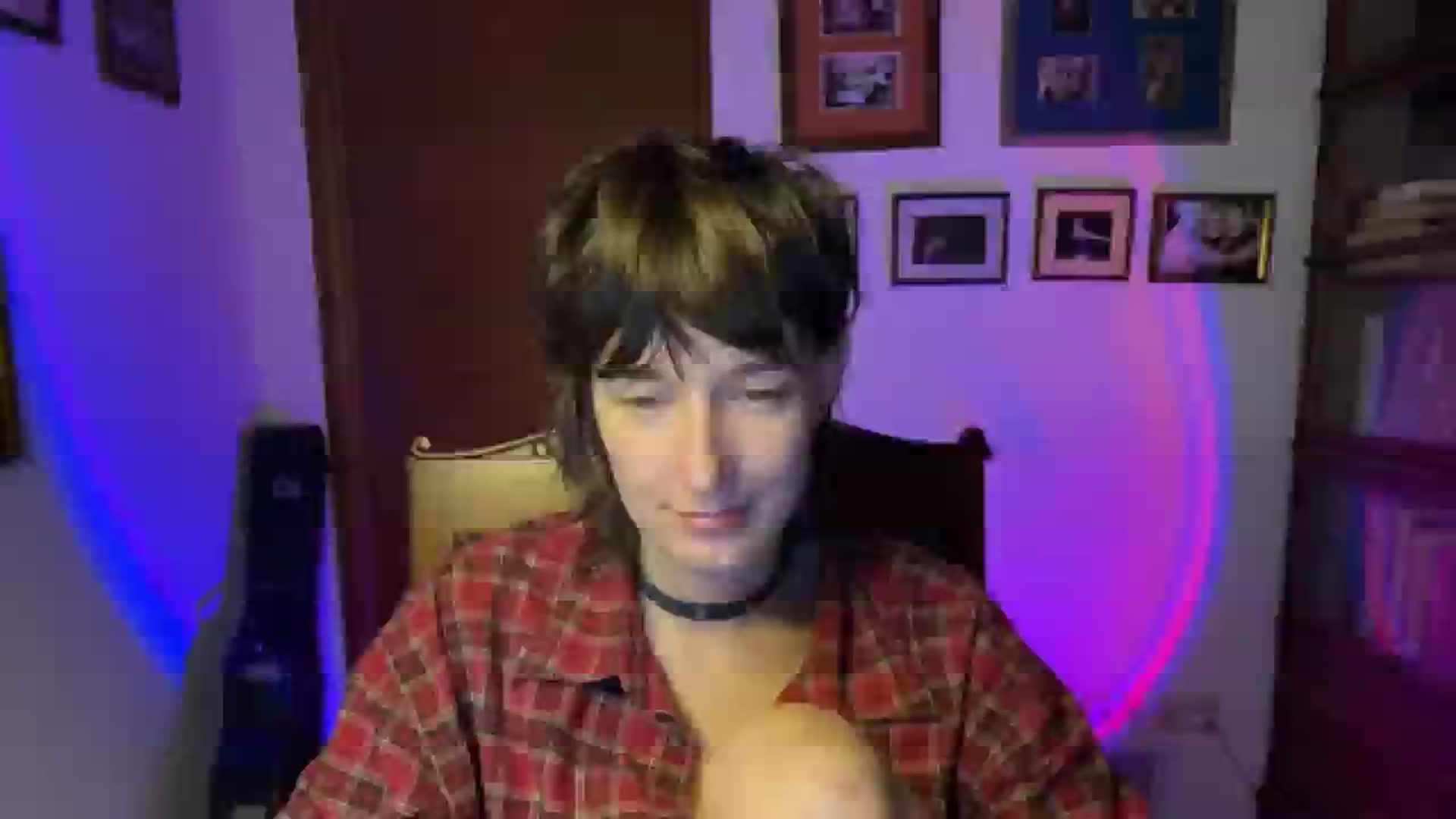 Gallery image thumbnail from LoooneyTunes's myfreecams stream on, 11/17/2025, 24:52 image 2 of 20