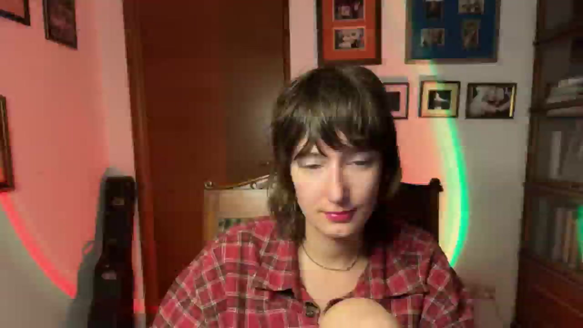 Gallery image thumbnail from LoooneyTunes's myfreecams stream on, 11/23/2025, 15:59 image 1 of 20