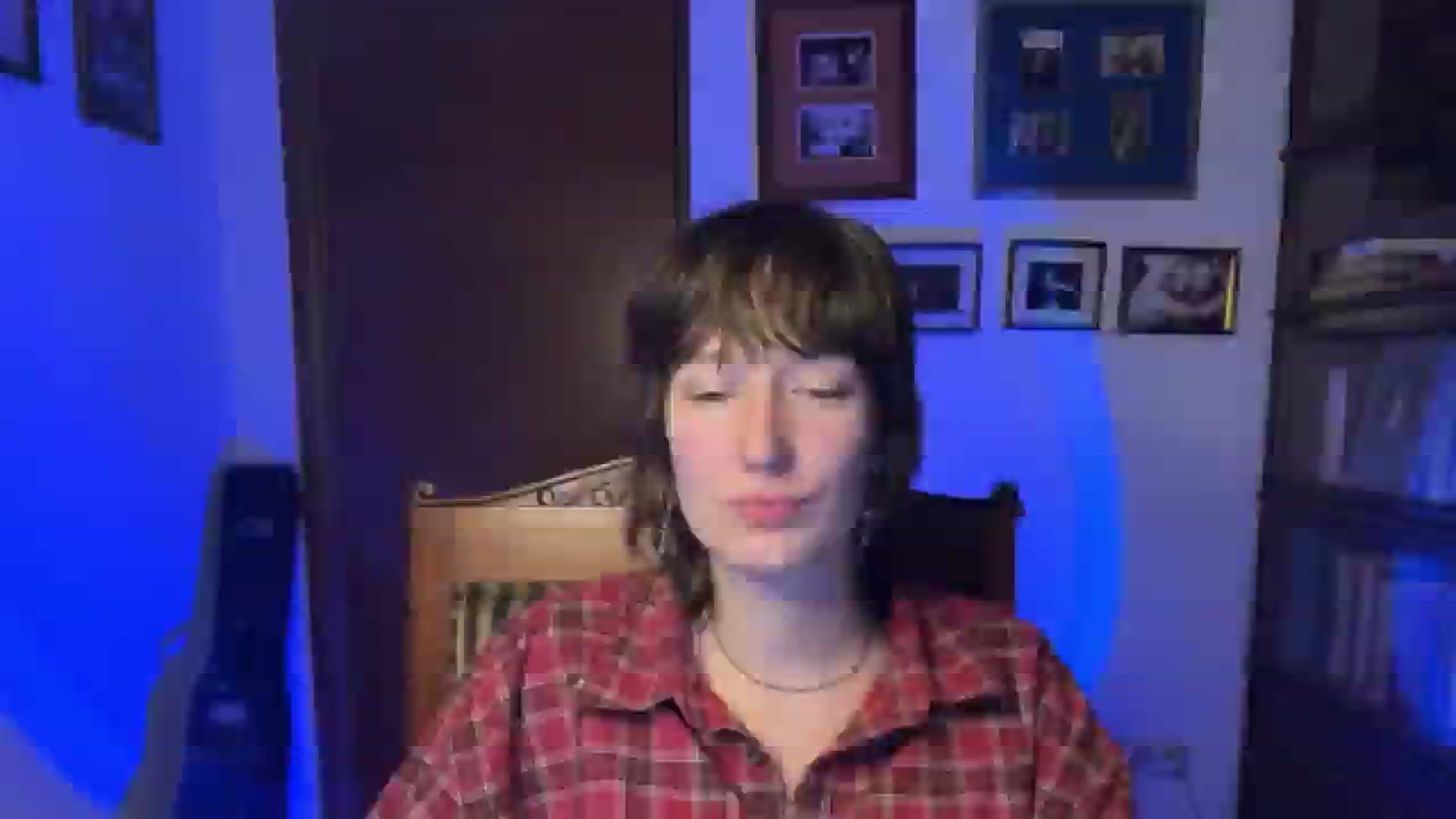 Gallery image thumbnail from LoooneyTunes's myfreecams stream on, 11/23/2025, 19:00 image 6 of 20