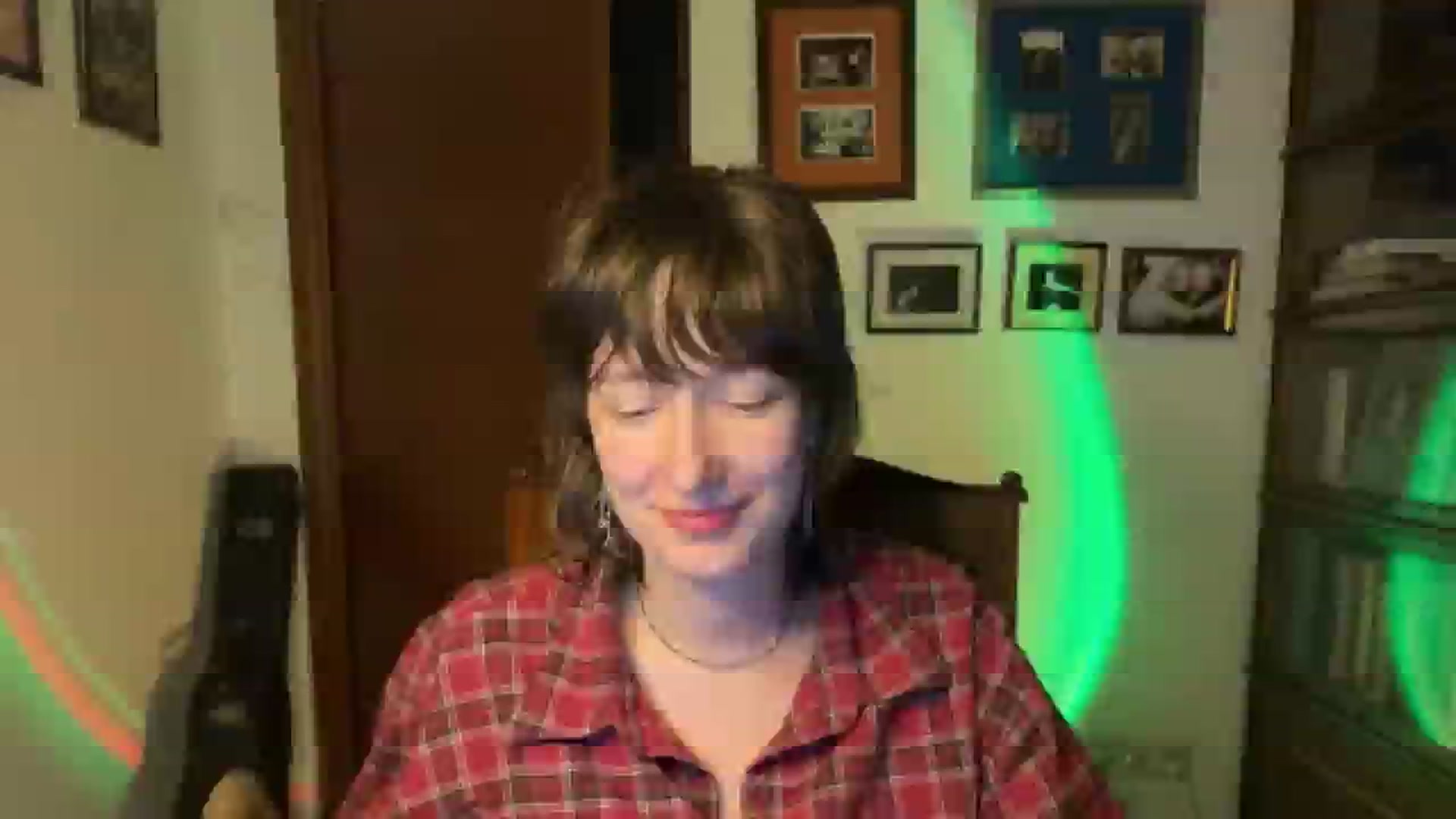 Gallery image thumbnail from LoooneyTunes's myfreecams stream on, 11/23/2025, 19:27 image 11 of 20