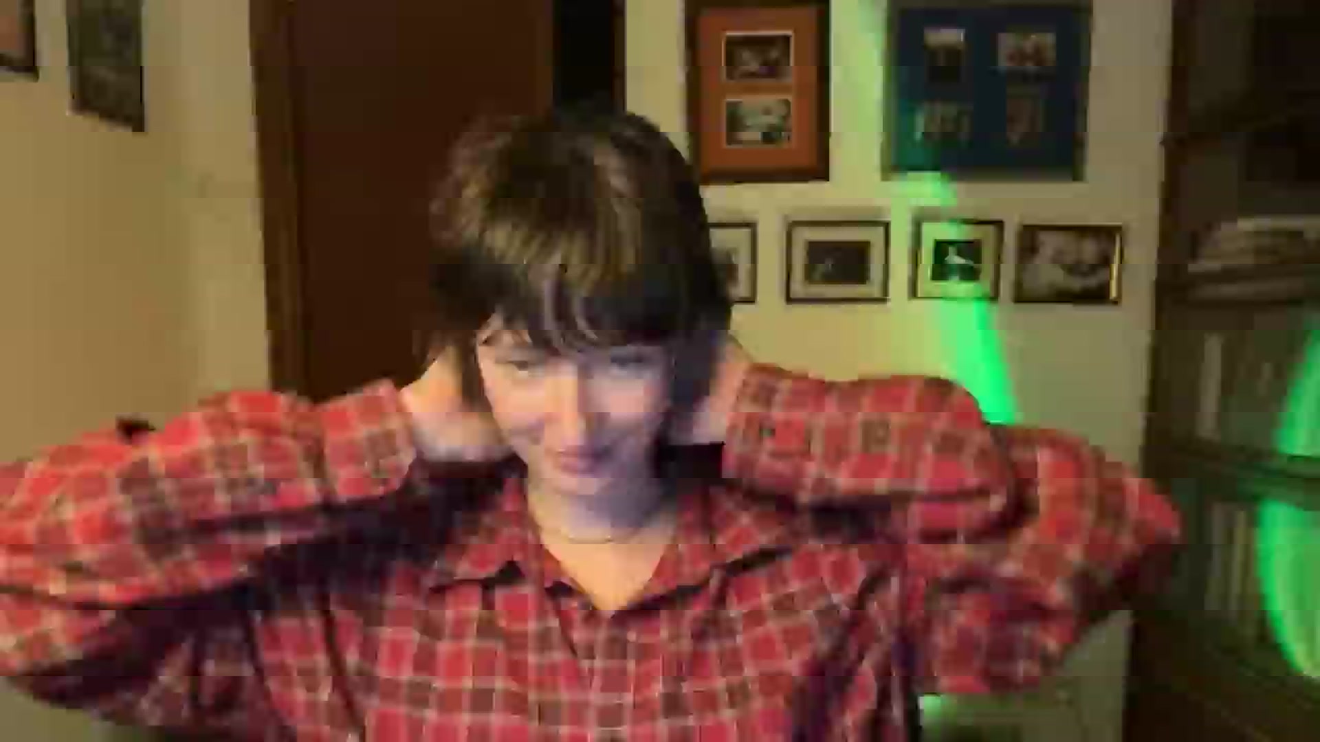 Gallery image thumbnail from LoooneyTunes's myfreecams stream on, 11/23/2025, 19:27 image 2 of 20