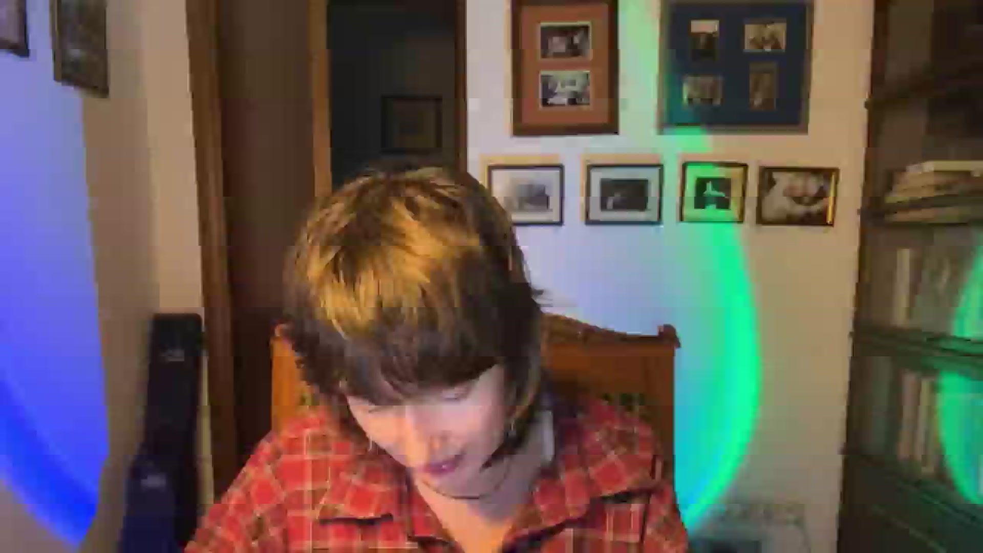 Gallery image thumbnail from LoooneyTunes's myfreecams stream on, 11/23/2025, 20:52 image 1 of 20