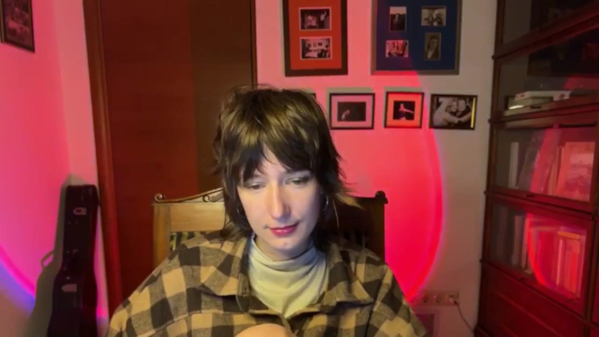 Gallery image thumbnail from LoooneyTunes's myfreecams stream on, 11/28/2025, 16:39 image 6 of 20