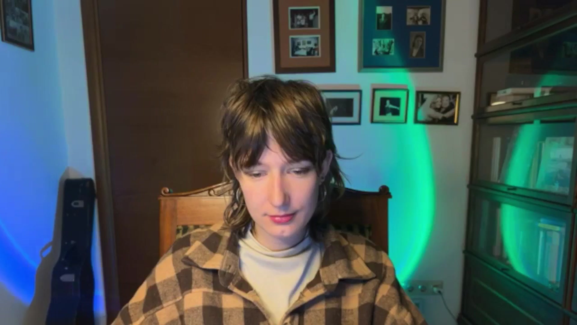 Gallery image thumbnail from LoooneyTunes's myfreecams stream on, 11/28/2025, 17:10 image 5 of 20