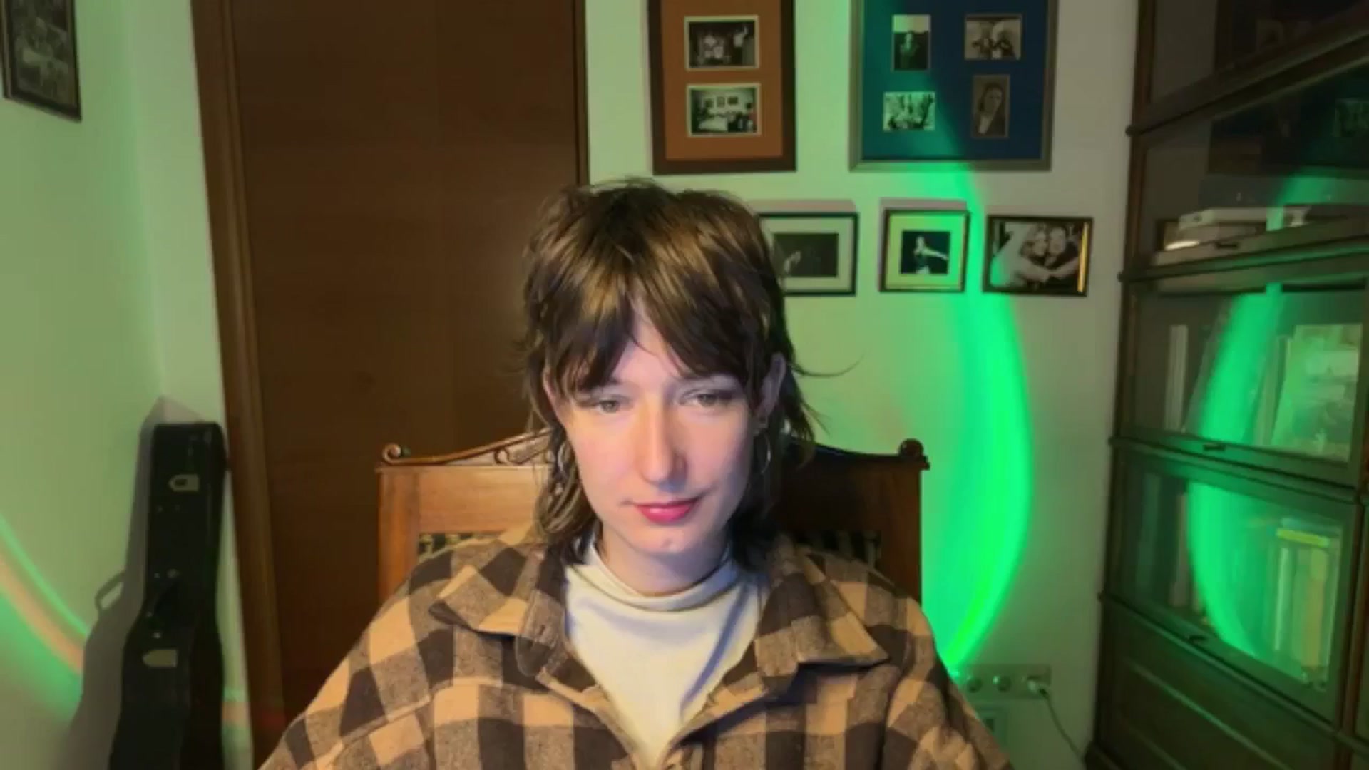 Gallery image thumbnail from LoooneyTunes's myfreecams stream on, 11/28/2025, 17:10 image 4 of 20