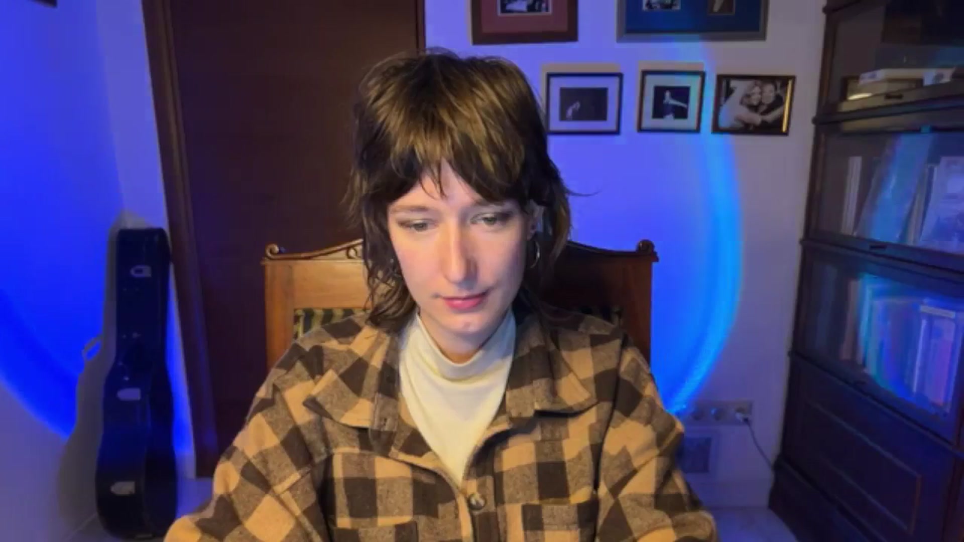 Gallery image thumbnail from LoooneyTunes's myfreecams stream on, 11/28/2025, 18:33 image 18 of 20