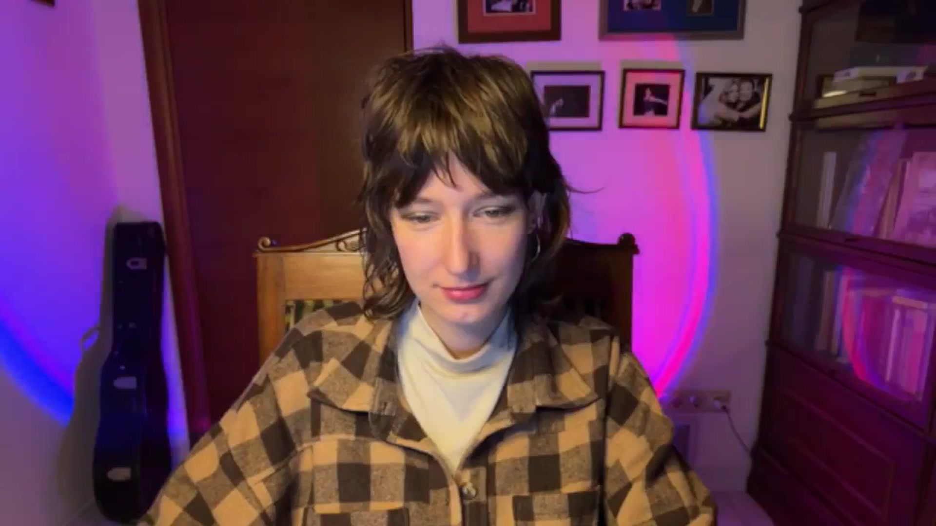 Gallery image thumbnail from LoooneyTunes's myfreecams stream on, 11/28/2025, 18:33 image 5 of 20