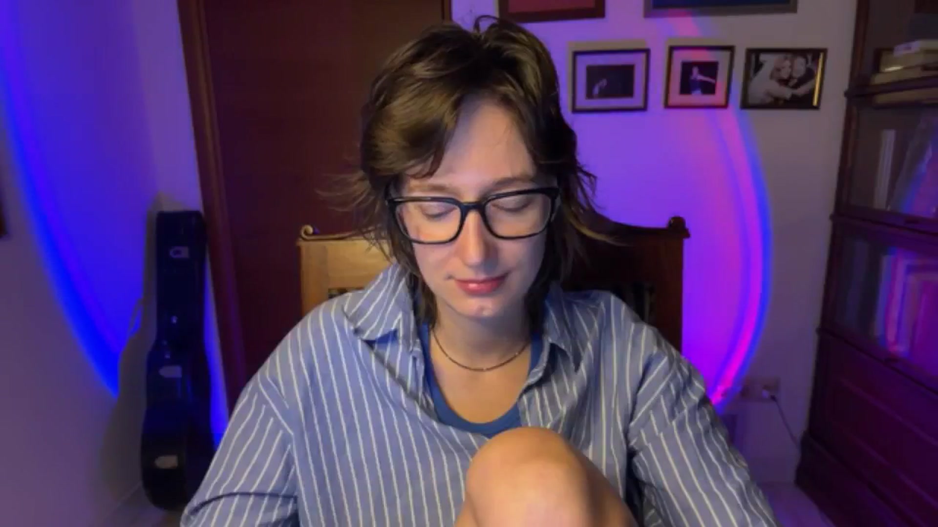 Gallery image thumbnail from LoooneyTunes's myfreecams stream on, 12/07/2025, 20:48 image 5 of 20