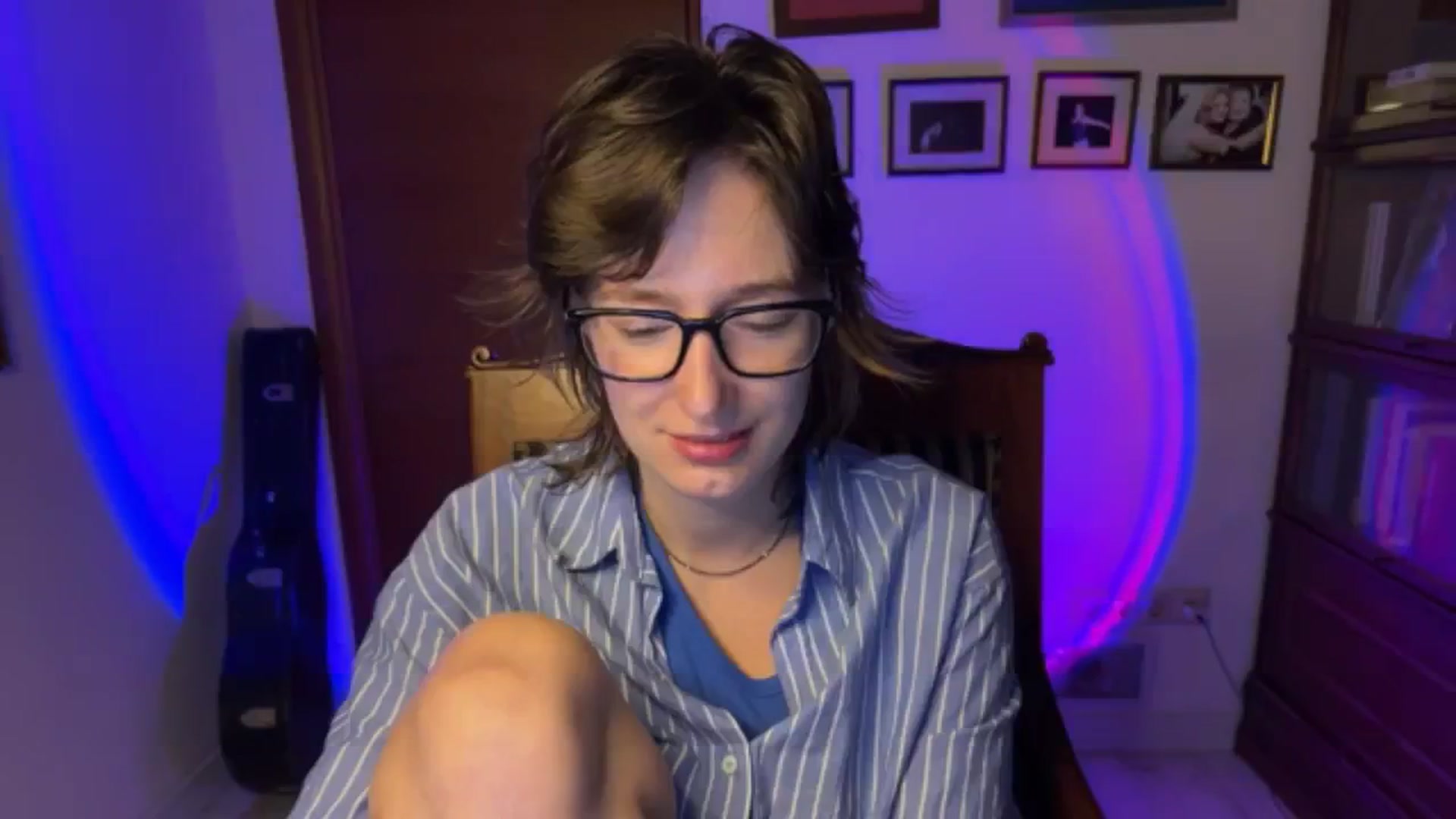 Gallery image thumbnail from LoooneyTunes's myfreecams stream on, 12/07/2025, 20:48 image 9 of 20