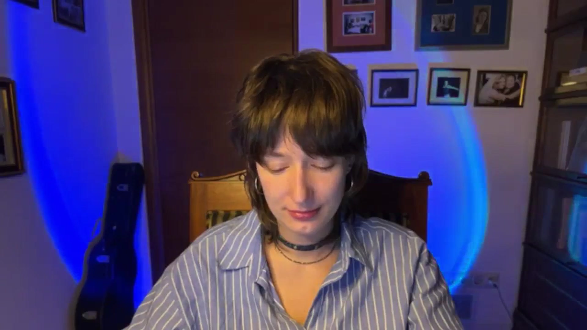 Gallery image thumbnail from LoooneyTunes's myfreecams stream on, 12/11/2025, 19:18 image 2 of 20