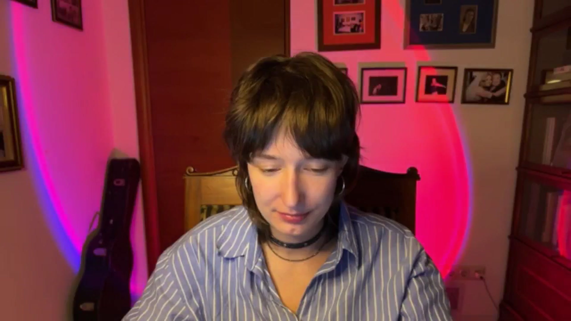 Gallery image thumbnail from LoooneyTunes's myfreecams stream on, 12/11/2025, 19:18 image 7 of 20