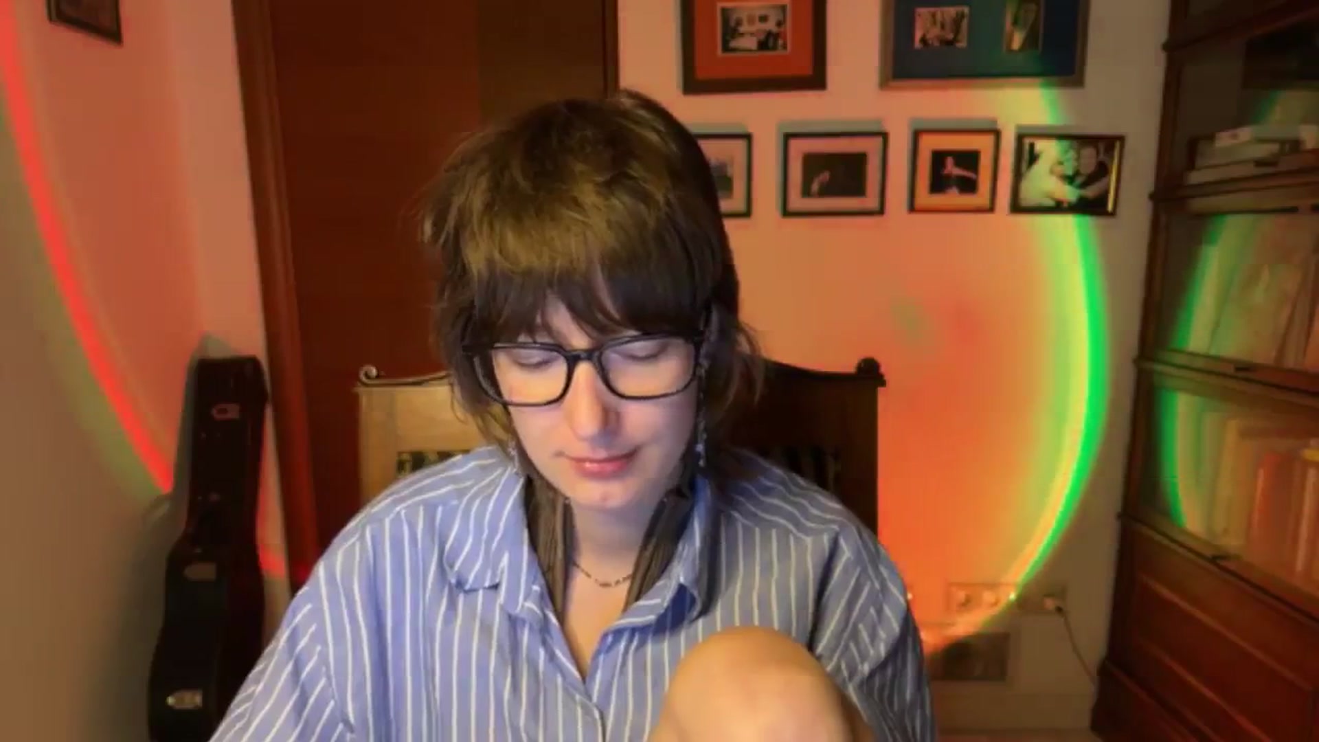 Gallery image thumbnail from LoooneyTunes's myfreecams stream on, 12/17/2025, 20:13 image 14 of 20