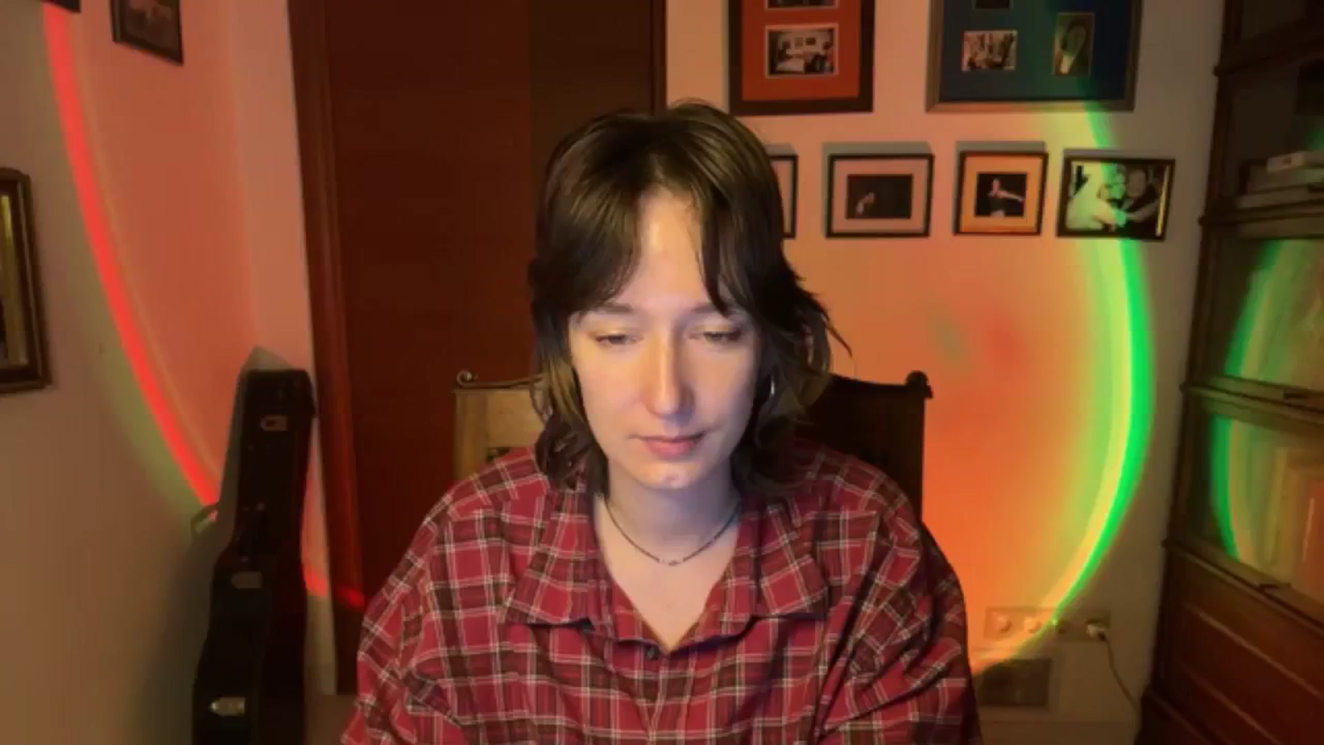 Gallery image thumbnail from LoooneyTunes's myfreecams stream on, 12/23/2025, 16:16 image 7 of 20