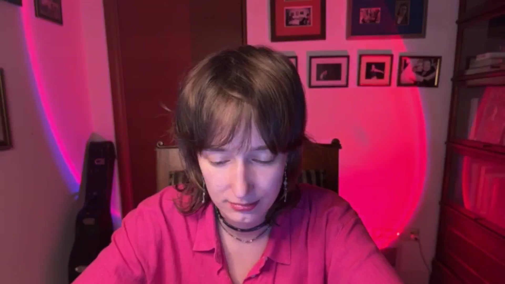Gallery image thumbnail from LoooneyTunes's myfreecams stream on, 01/03/2026, 21:24 image 16 of 20