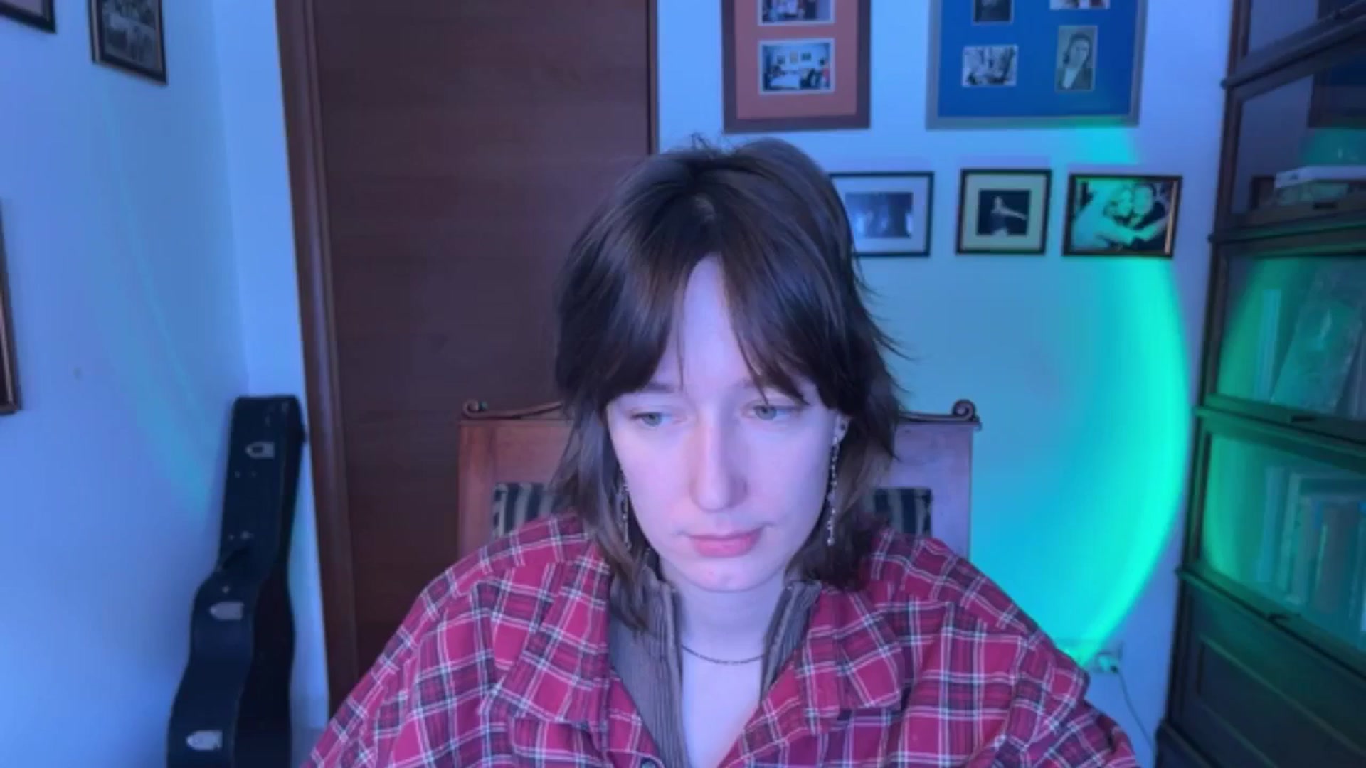 Gallery image thumbnail from LoooneyTunes's myfreecams stream on, 01/10/2026, 09:33 image 6 of 20
