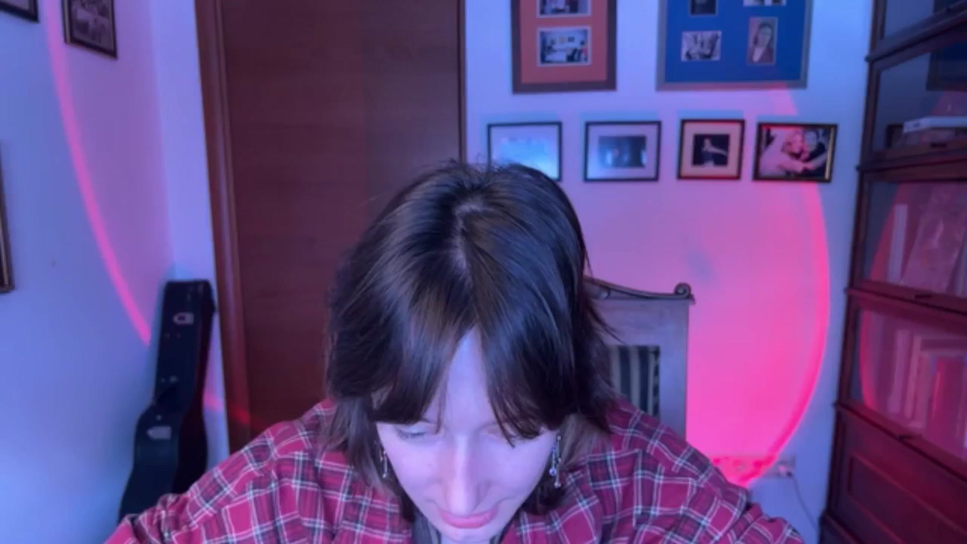 Gallery image thumbnail from LoooneyTunes's myfreecams stream on, 01/10/2026, 09:33 image 15 of 20