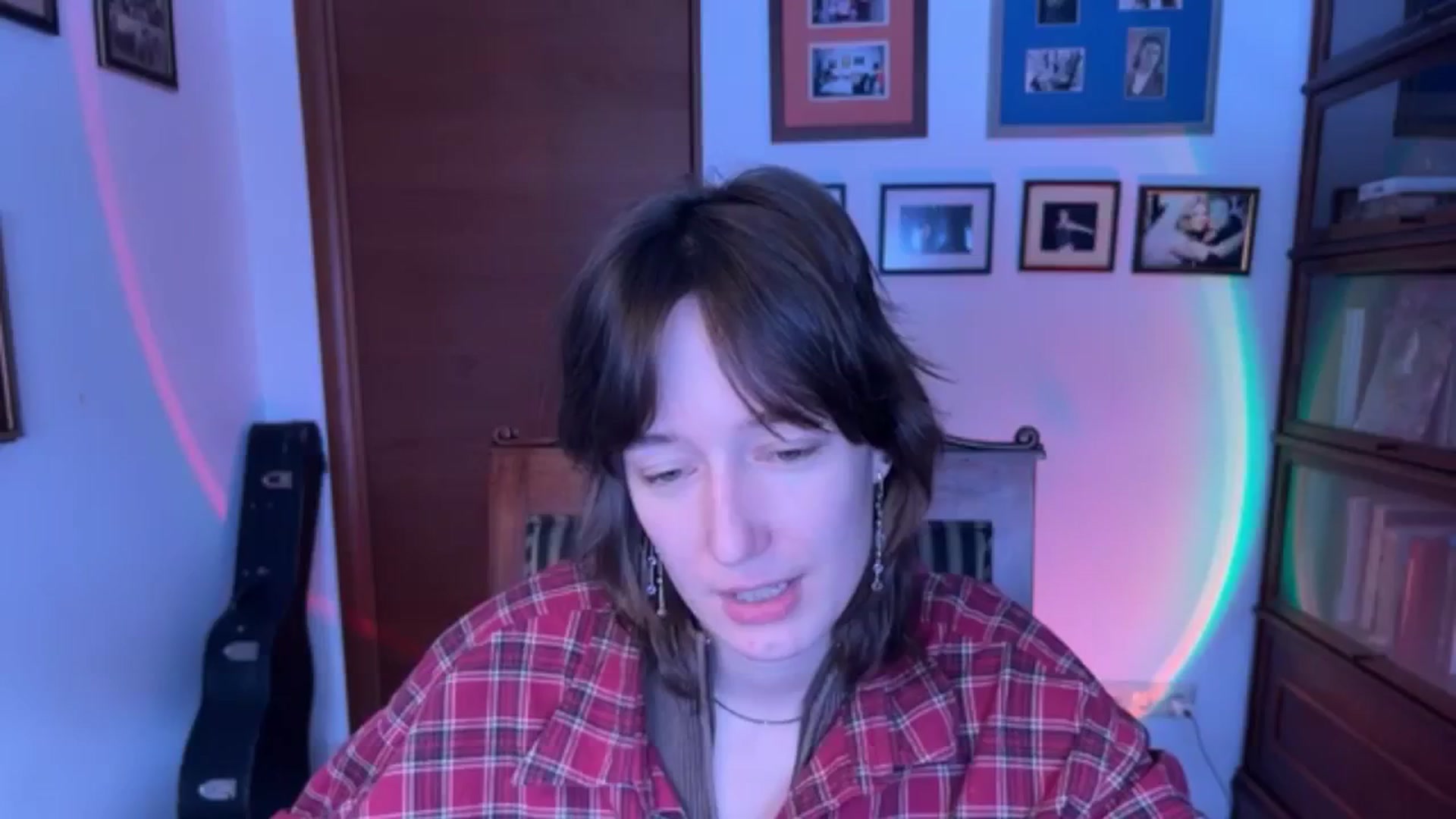 Gallery image thumbnail from LoooneyTunes's myfreecams stream on, 01/10/2026, 10:06 image 6 of 20