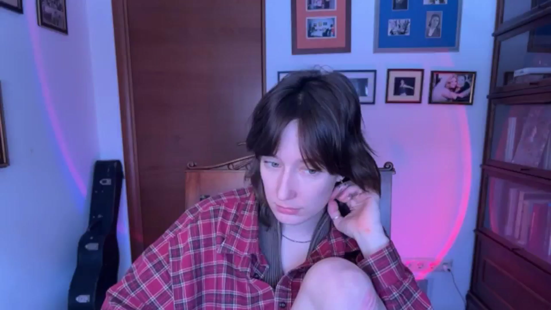 Gallery image thumbnail from LoooneyTunes's myfreecams stream on, 01/10/2026, 10:06 image 18 of 20