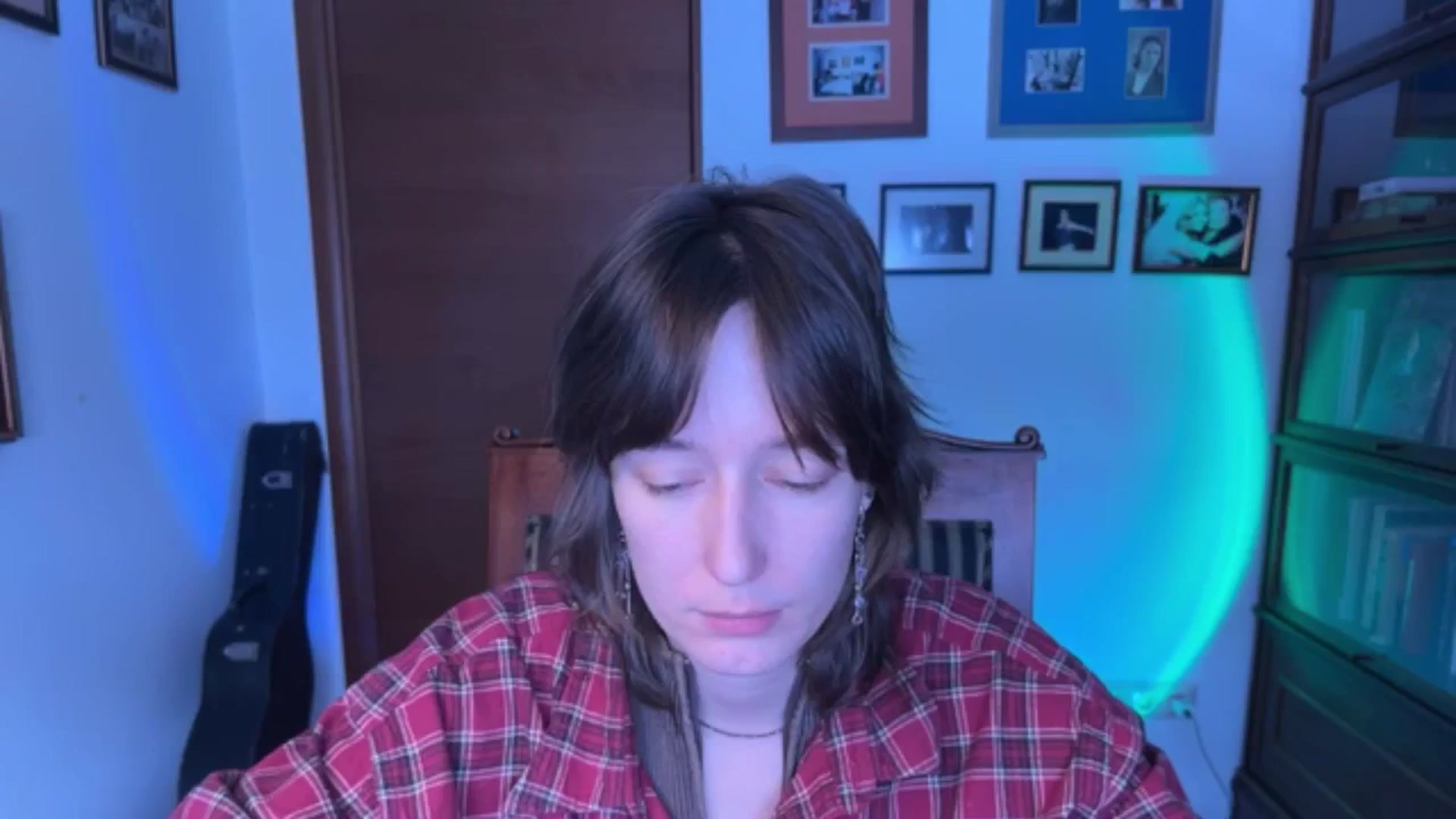Gallery image thumbnail from LoooneyTunes's myfreecams stream on, 01/10/2026, 10:06 image 8 of 20