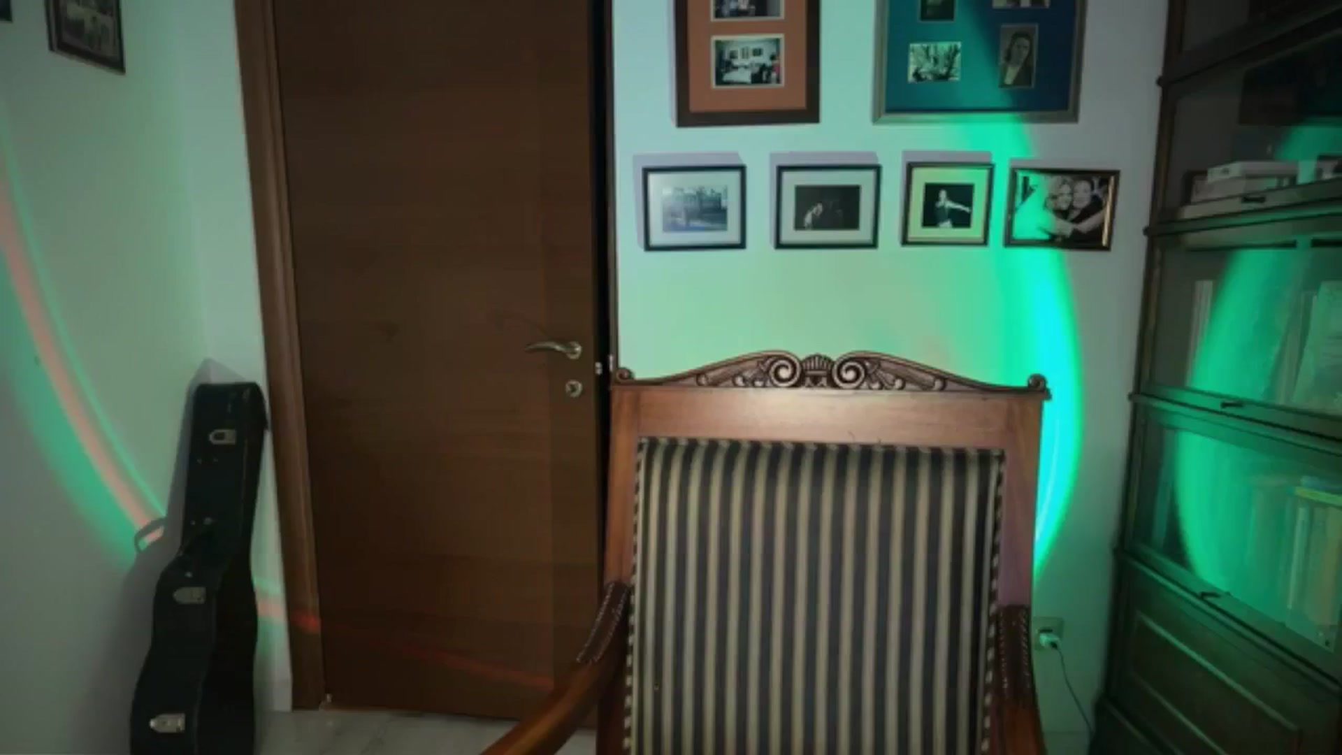 Gallery image thumbnail from LoooneyTunes's myfreecams stream on, 01/18/2026, 02:13 image 3 of 20