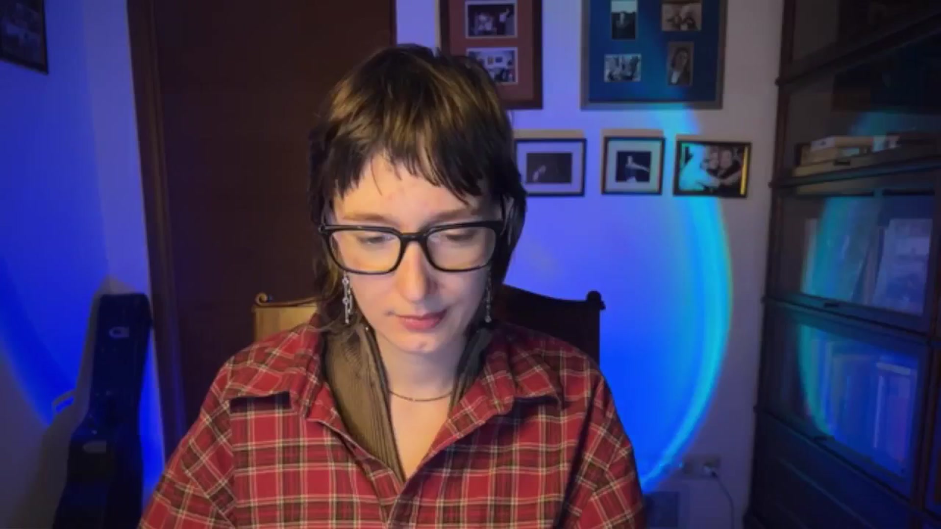 Gallery image thumbnail from LoooneyTunes's myfreecams stream on, 01/27/2026, 01:05 image 9 of 20