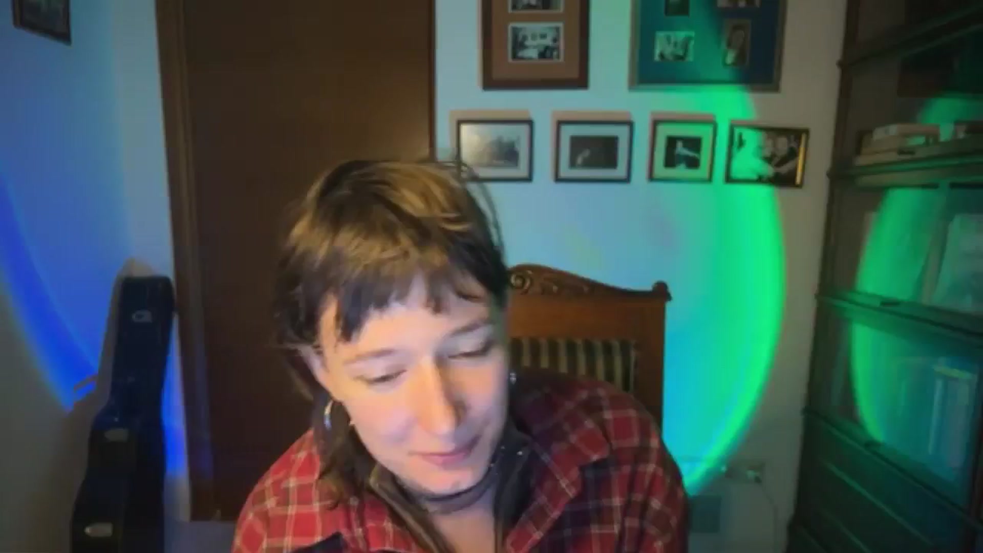 Gallery image thumbnail from LoooneyTunes's myfreecams stream on, 01/28/2026, 17:26 image 8 of 20