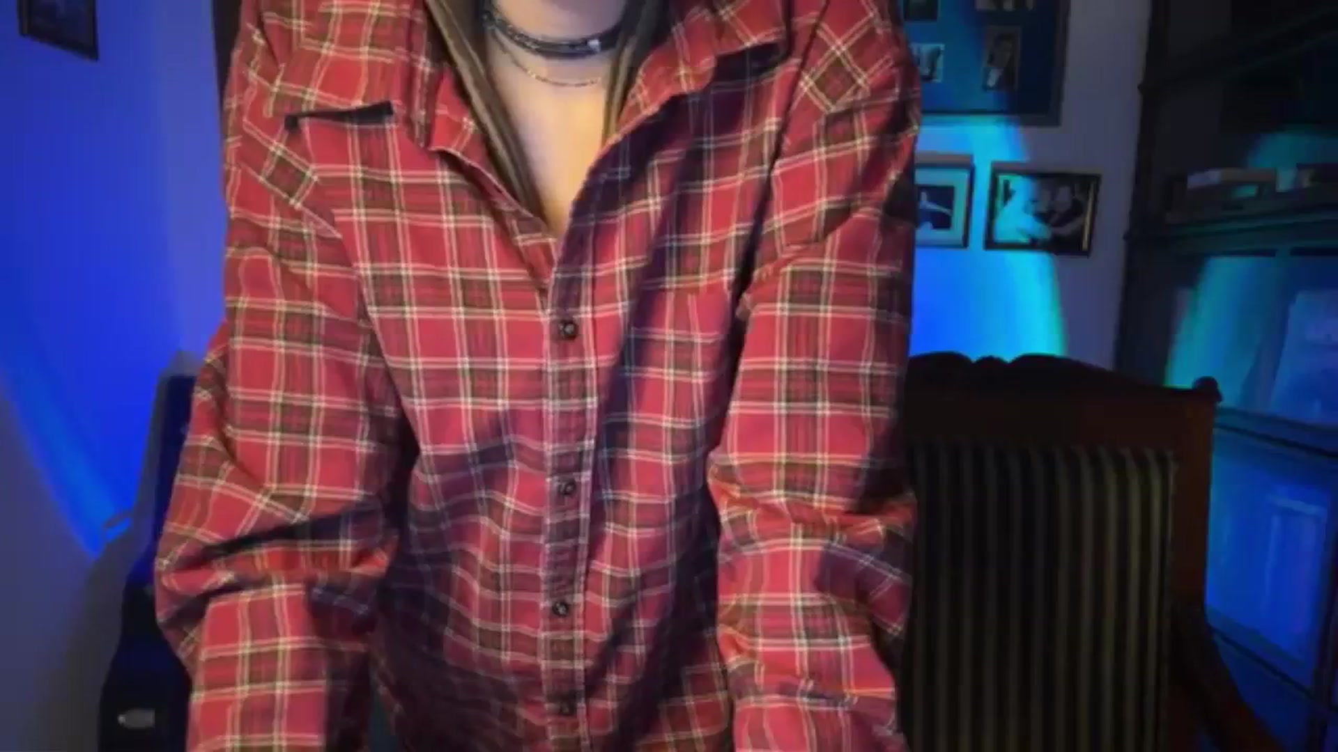 Gallery image thumbnail from LoooneyTunes's myfreecams stream on, 01/28/2026, 17:26 image 10 of 20