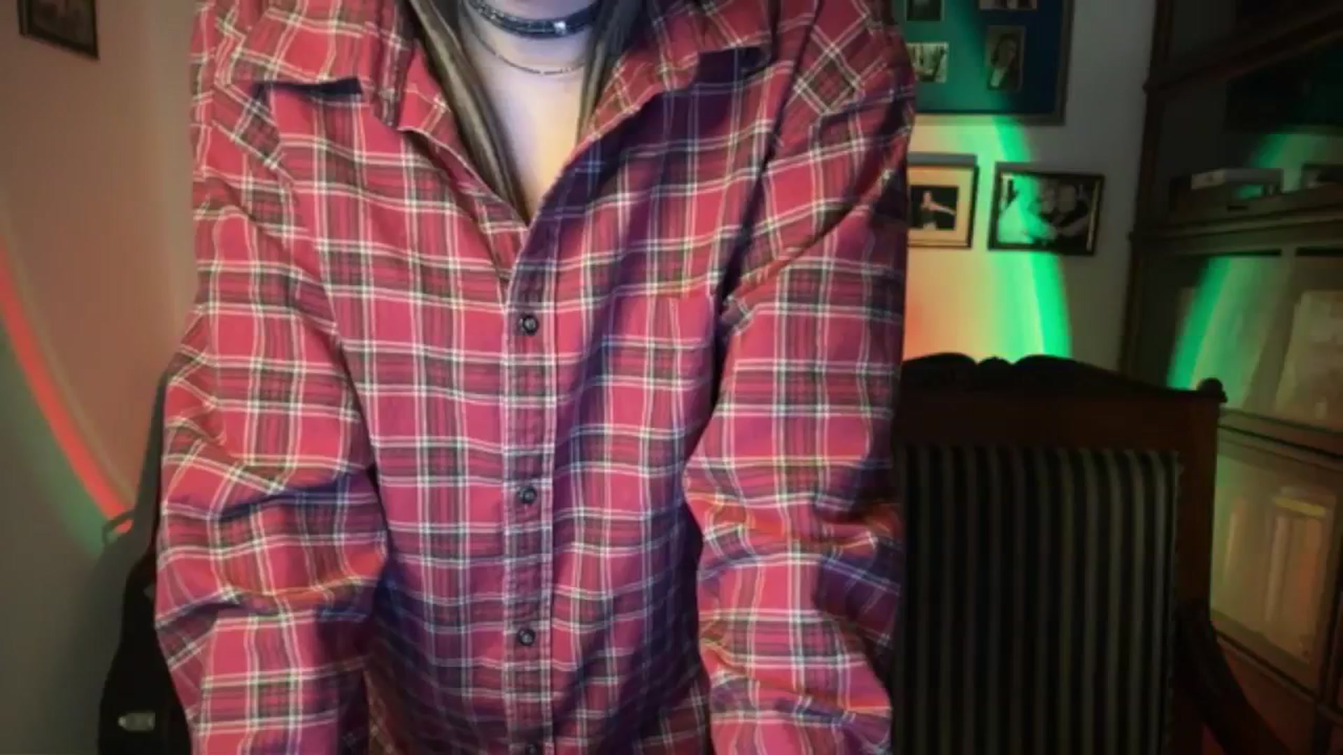 Gallery image thumbnail from LoooneyTunes's myfreecams stream on, 01/28/2026, 17:26 image 11 of 20