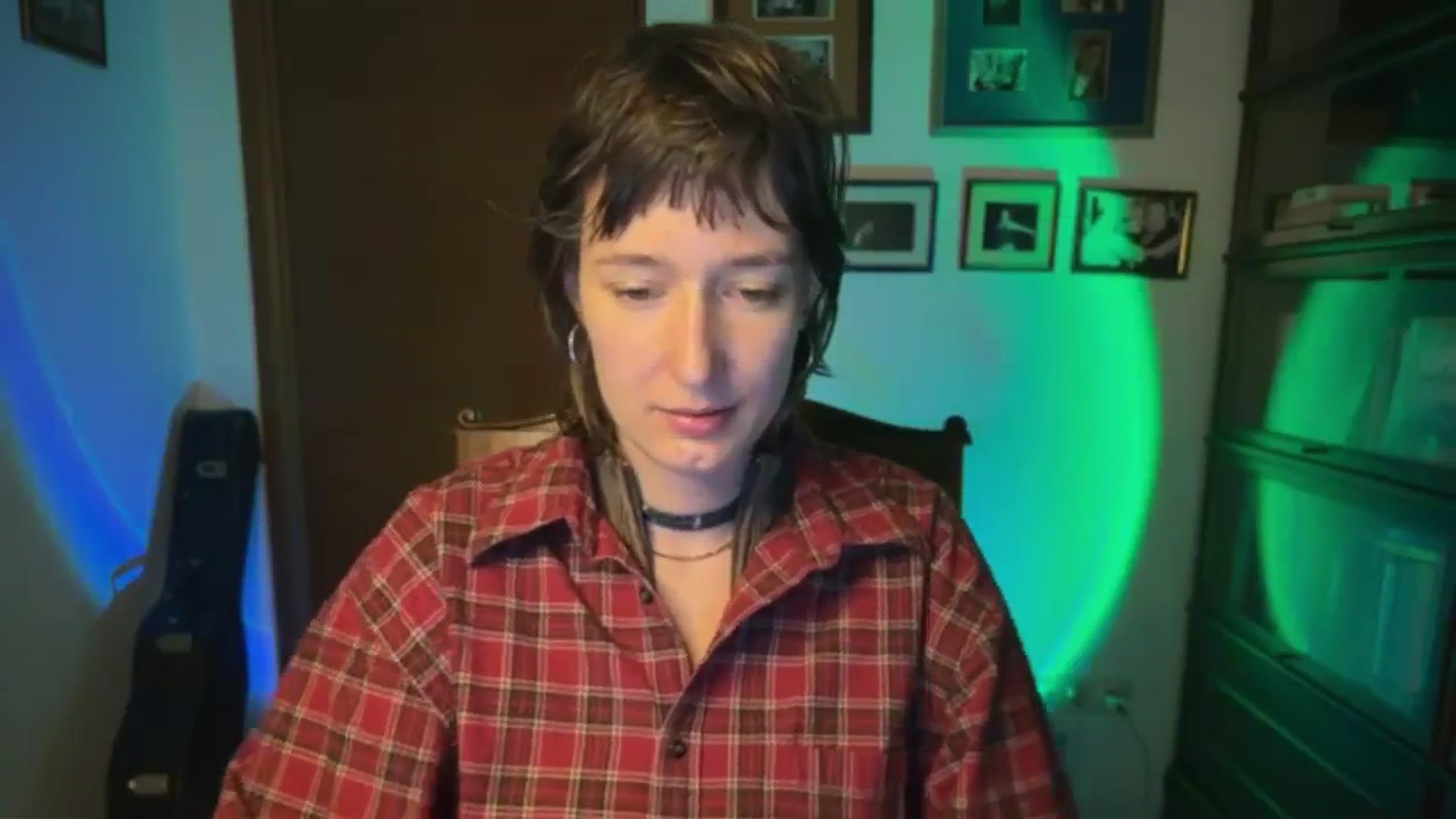 Gallery image thumbnail from LoooneyTunes's myfreecams stream on, 01/28/2026, 18:19 image 11 of 20