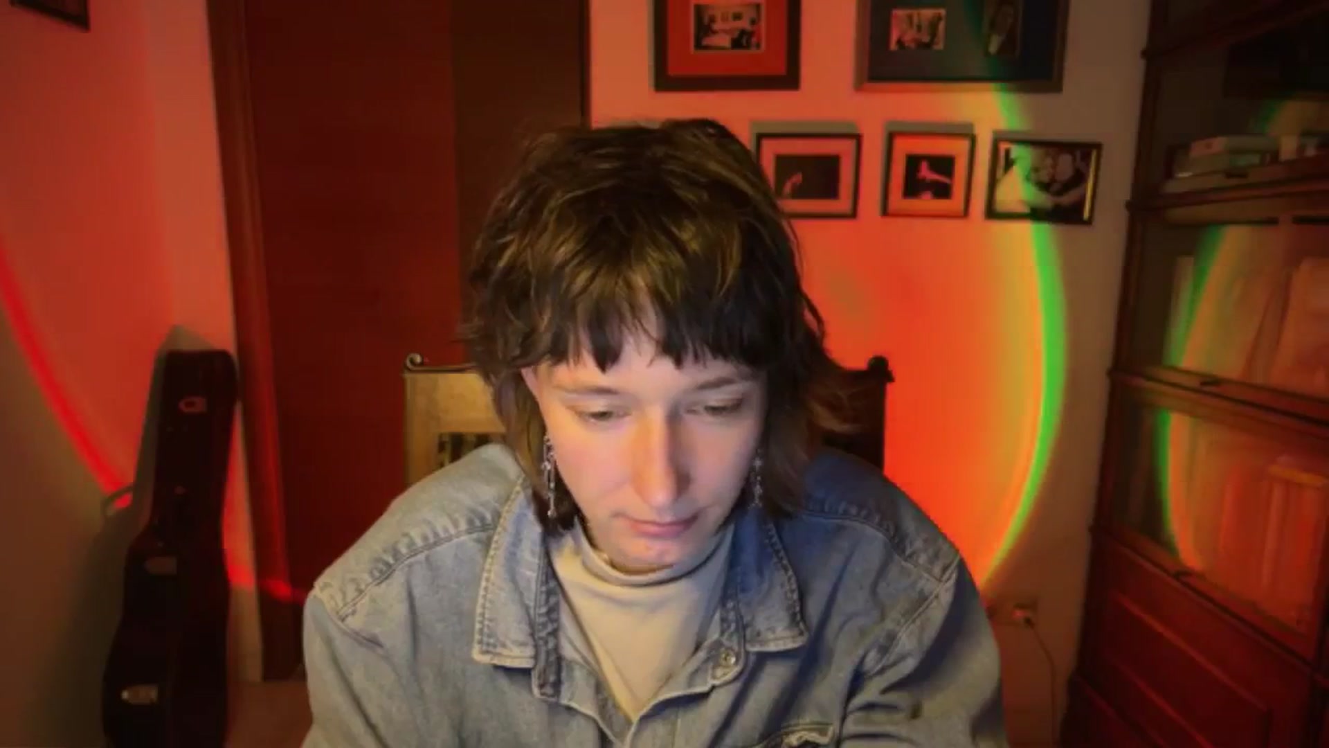 Gallery image thumbnail from LoooneyTunes's myfreecams stream on, 01/31/2026, 24:26 image 14 of 20