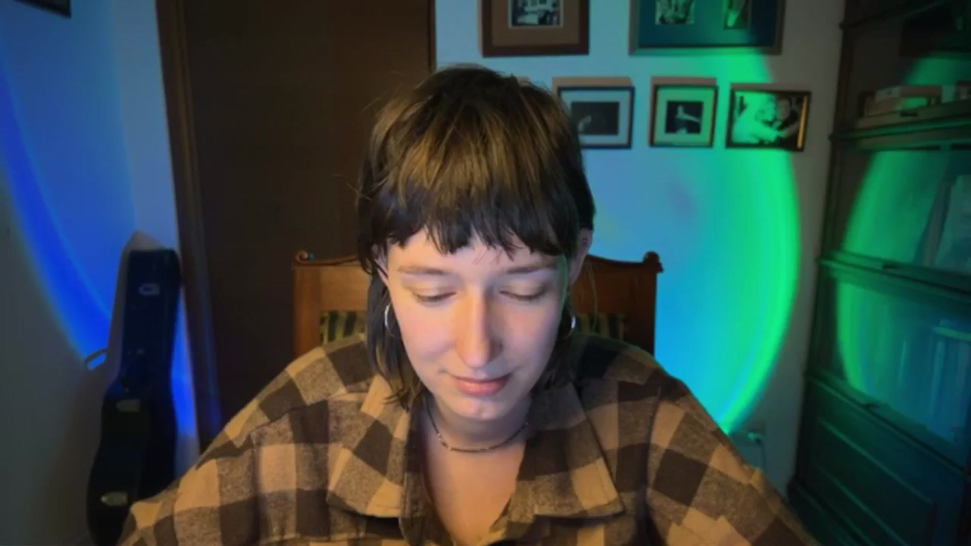 Gallery image thumbnail from LoooneyTunes's myfreecams stream on, 02/05/2026, 17:43 image 1 of 20